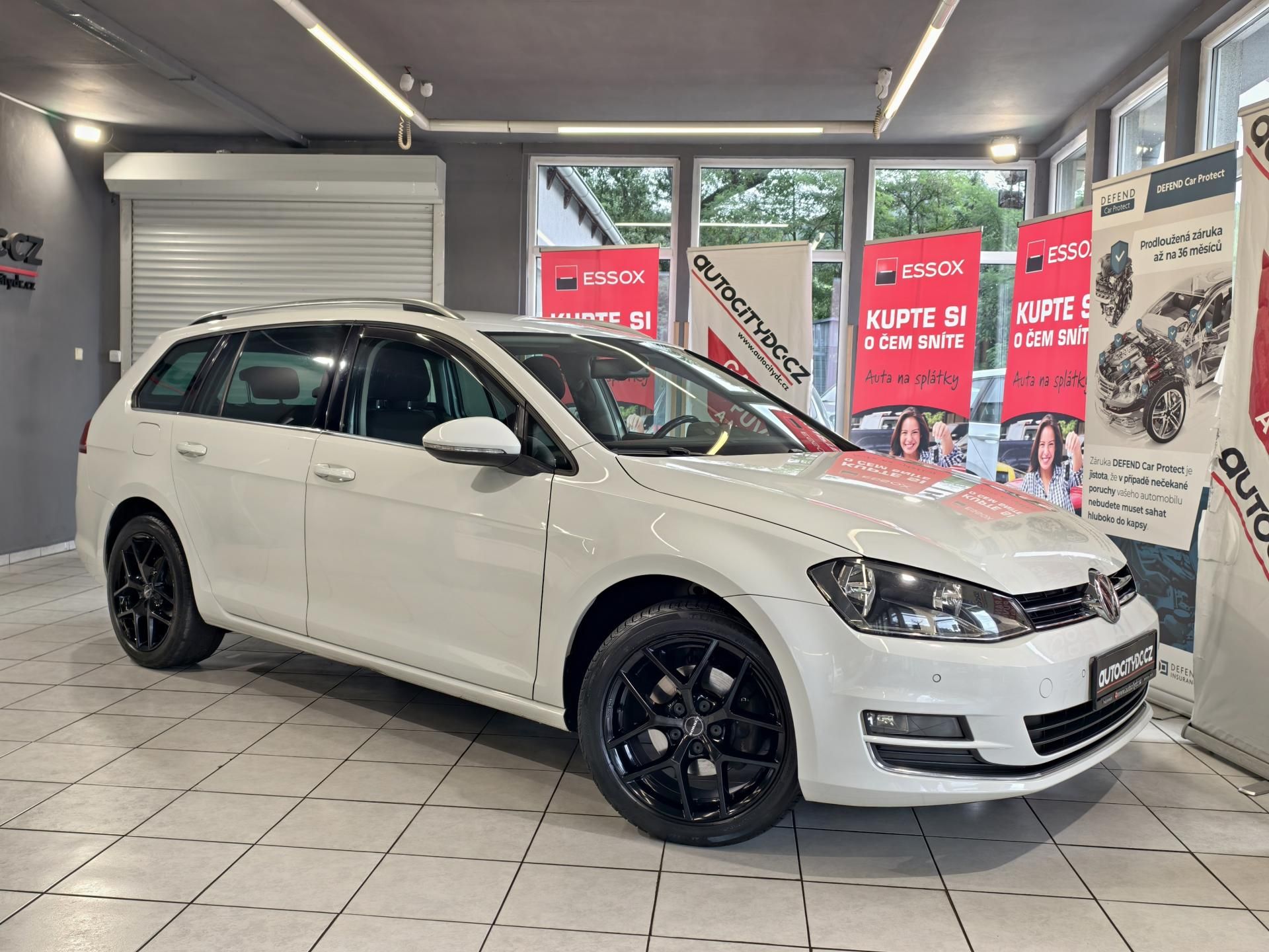 Volkswagen Golf, VARIANT 1.6 TDi HIGHLINE, ČR
