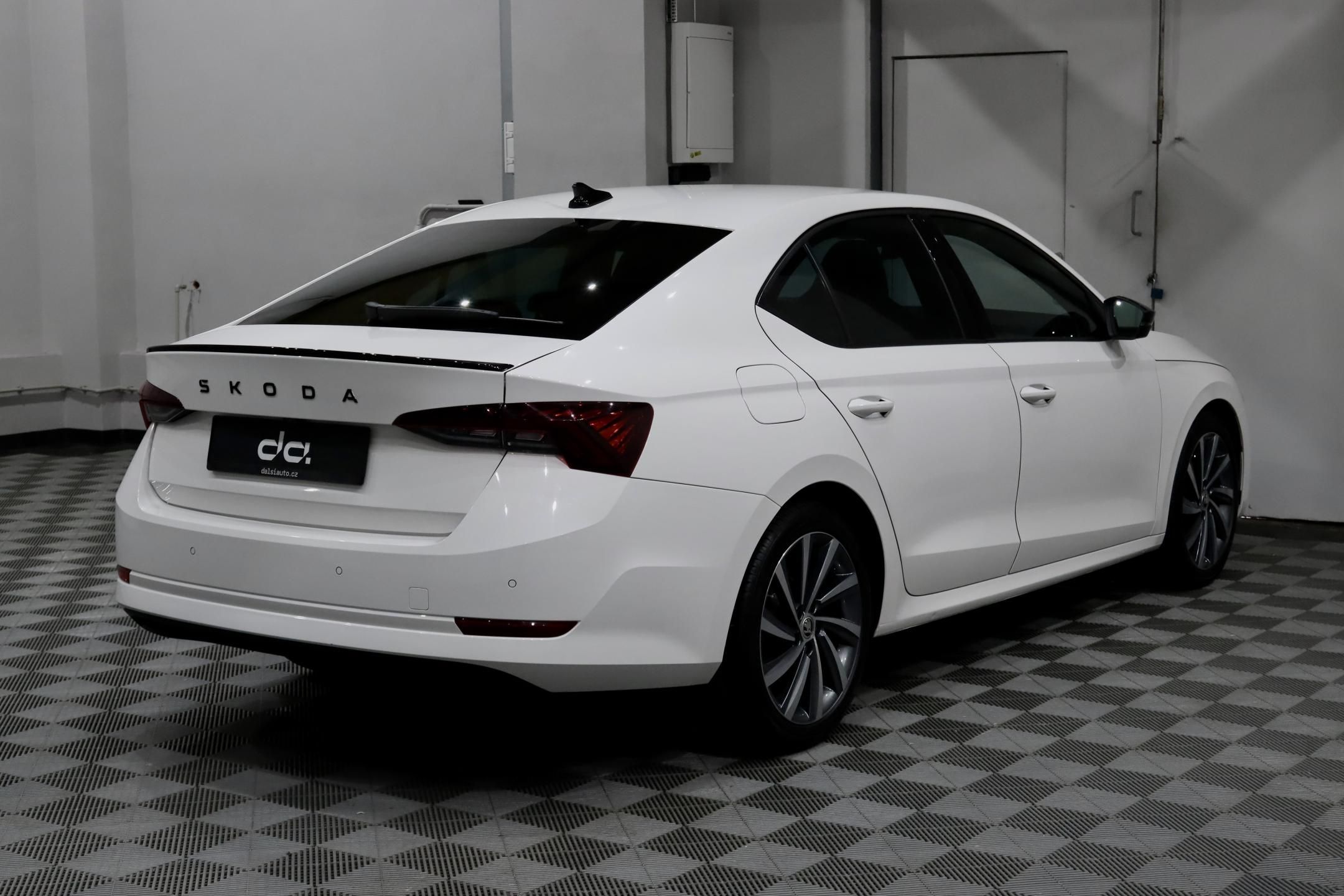 Škoda Octavia, 4 2.0 TDI 110 kW DSG - fotka 6