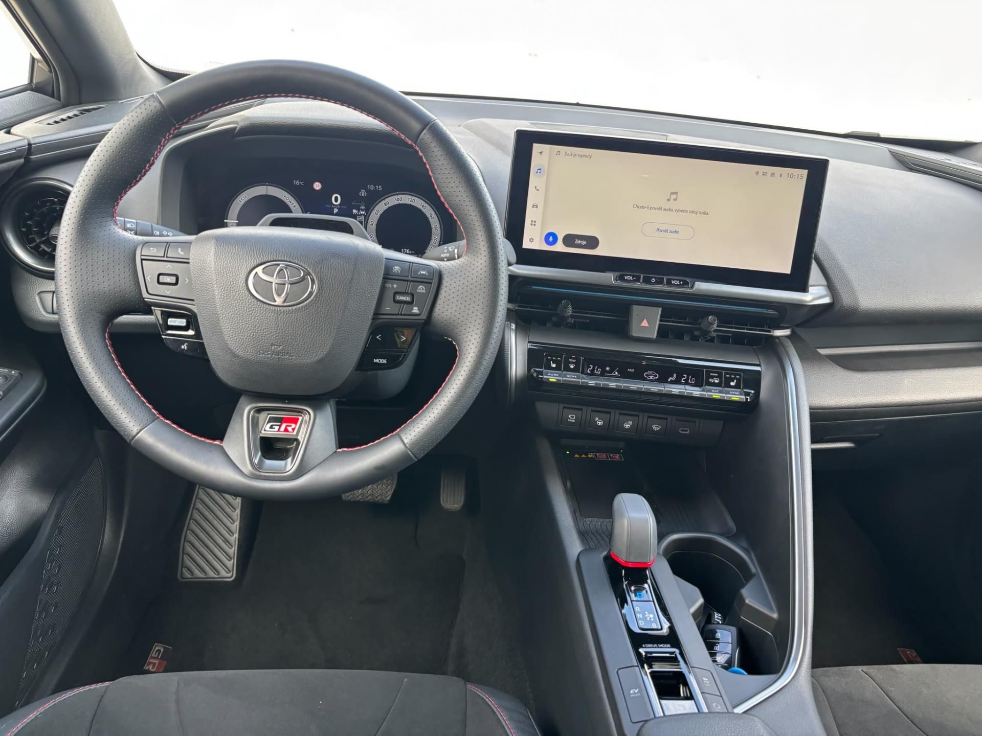 Toyota C-HR, 2,0 HEV e-CVT GR Sport - fotka 5