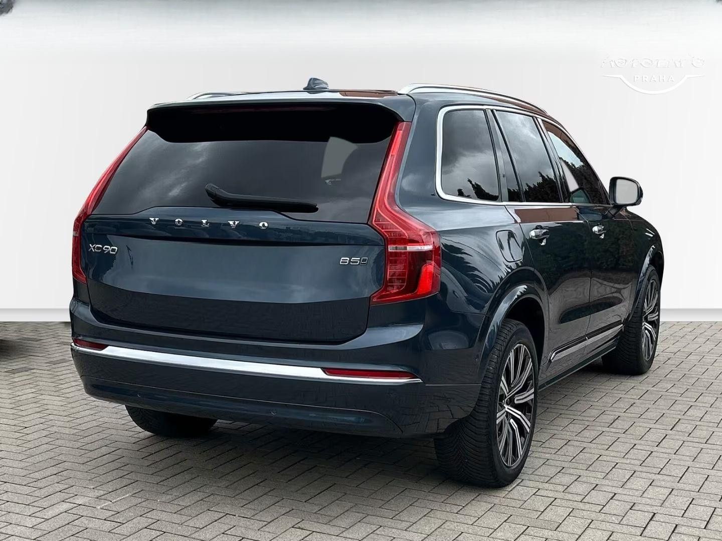 Volvo XC90, B5 Diesel AWD Plus*7míst - fotka 4