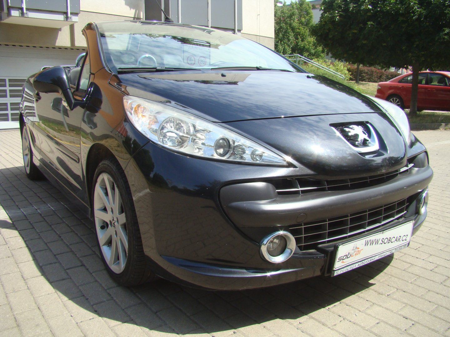 Peugeot 207, CC 1.6 HDi Roland Garros - fotka 3