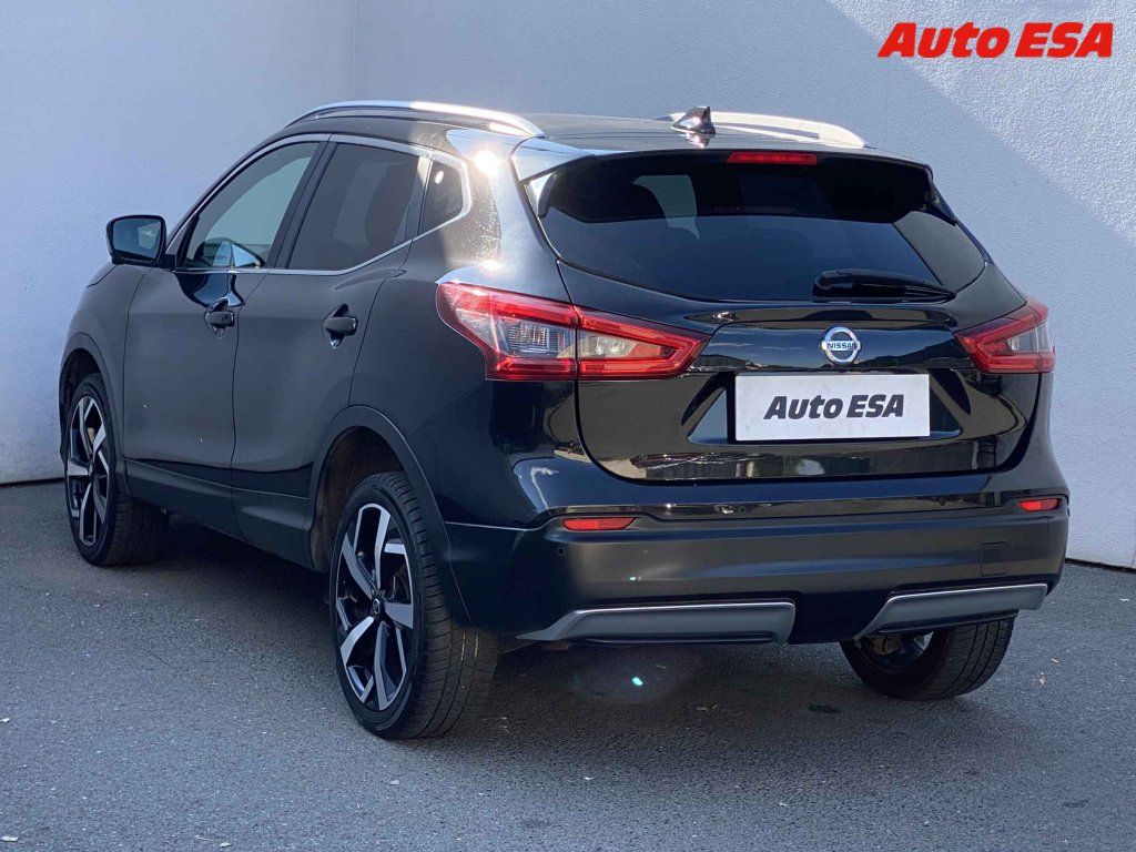 Nissan Qashqai, 1.3tce,2.maj,ČR - fotka 6