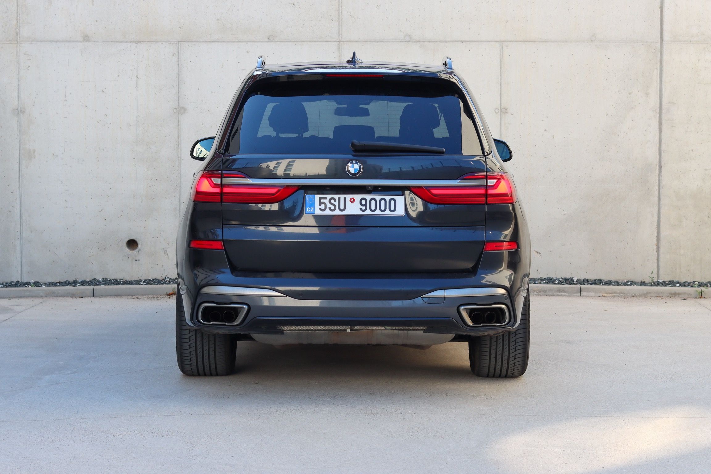 BMW X7, M50i M-paket - fotka 4
