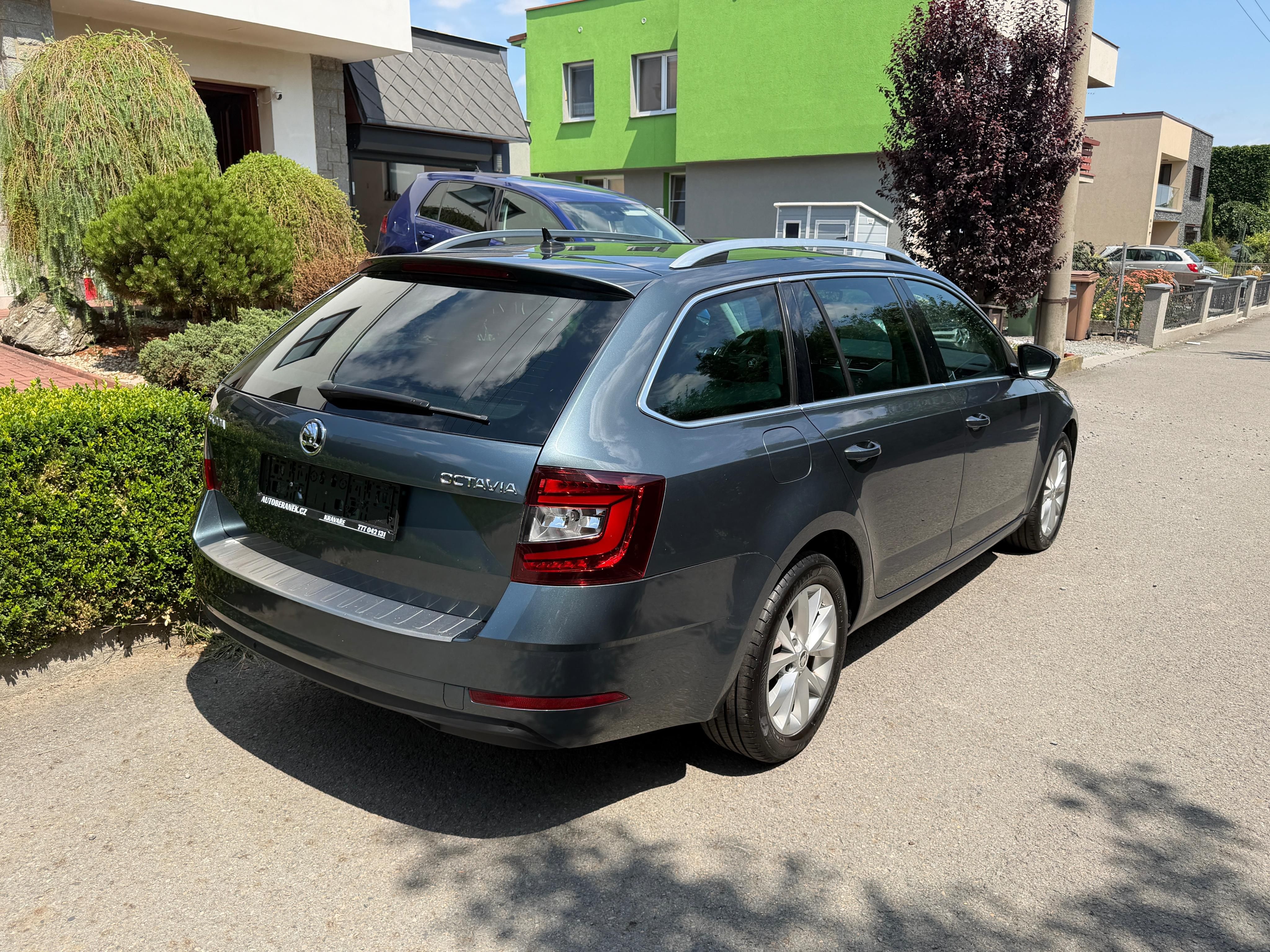 Škoda Octavia, 1.0 TSI 85KW AMBITION - fotka 5