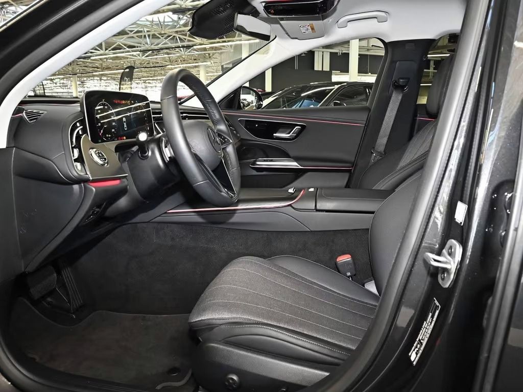 Mercedes-Benz Třídy E, 300 de Avantgarde Advanced - fotka 4