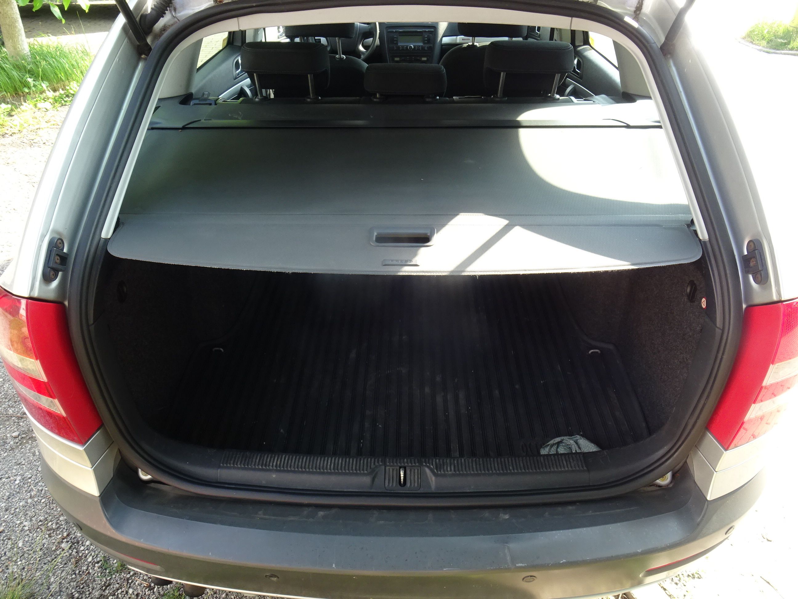 Škoda Octavia, scout 2.0 tdi 4x4 - fotka 6