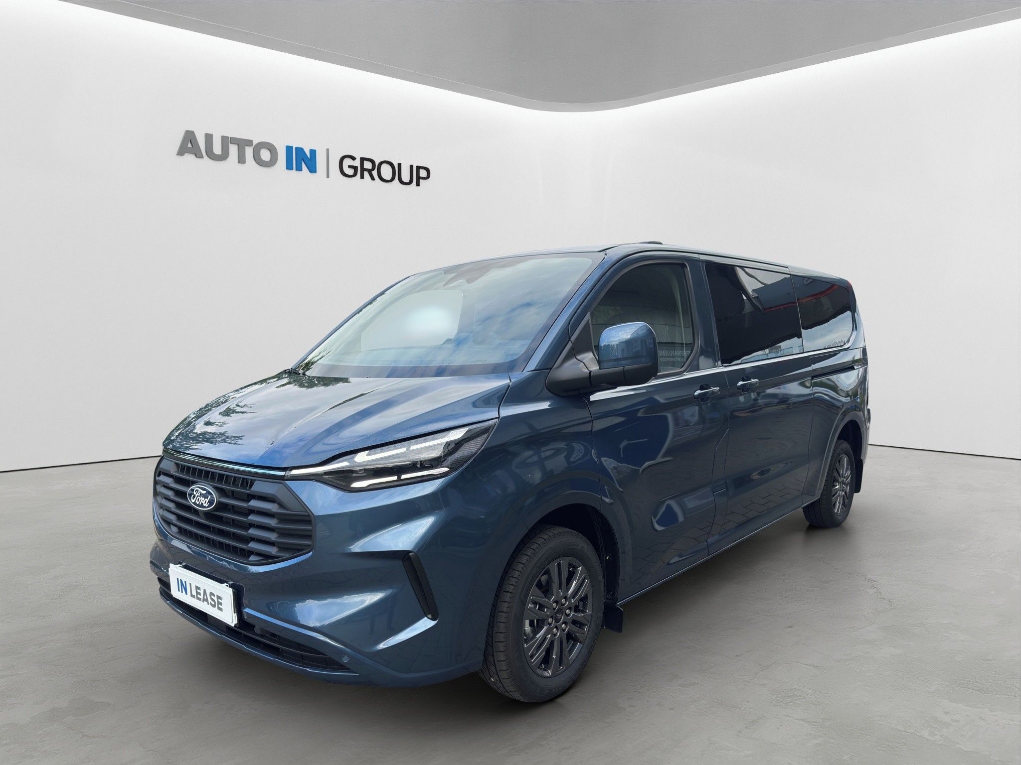 Ford Transit Custom, kombi 2.0 TDI L2 Limited 100kW - fotka 2