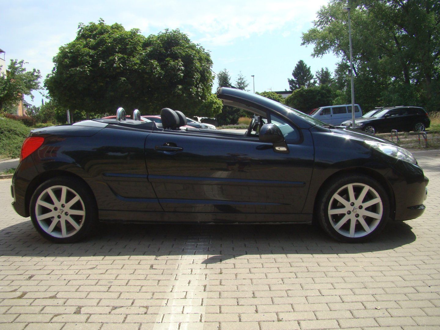 Peugeot 207, CC 1.6 HDi Roland Garros - fotka 4