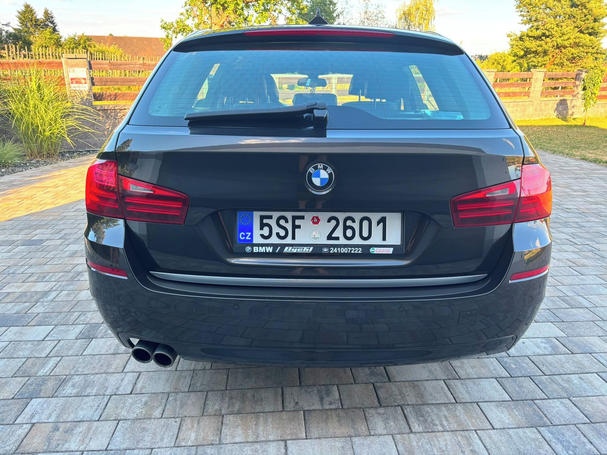 BMW Řada 5, 520 D XDR Touring - fotka 5