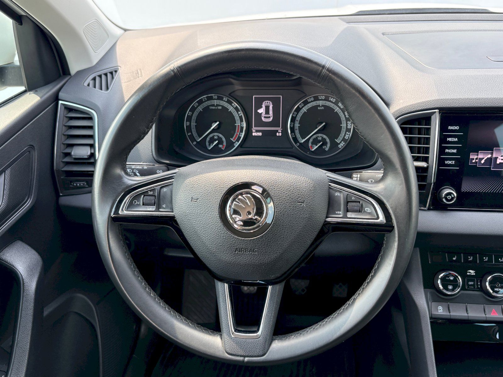 Škoda Karoq, 1.6 TDI / 85kW / AMBITION - fotka 6