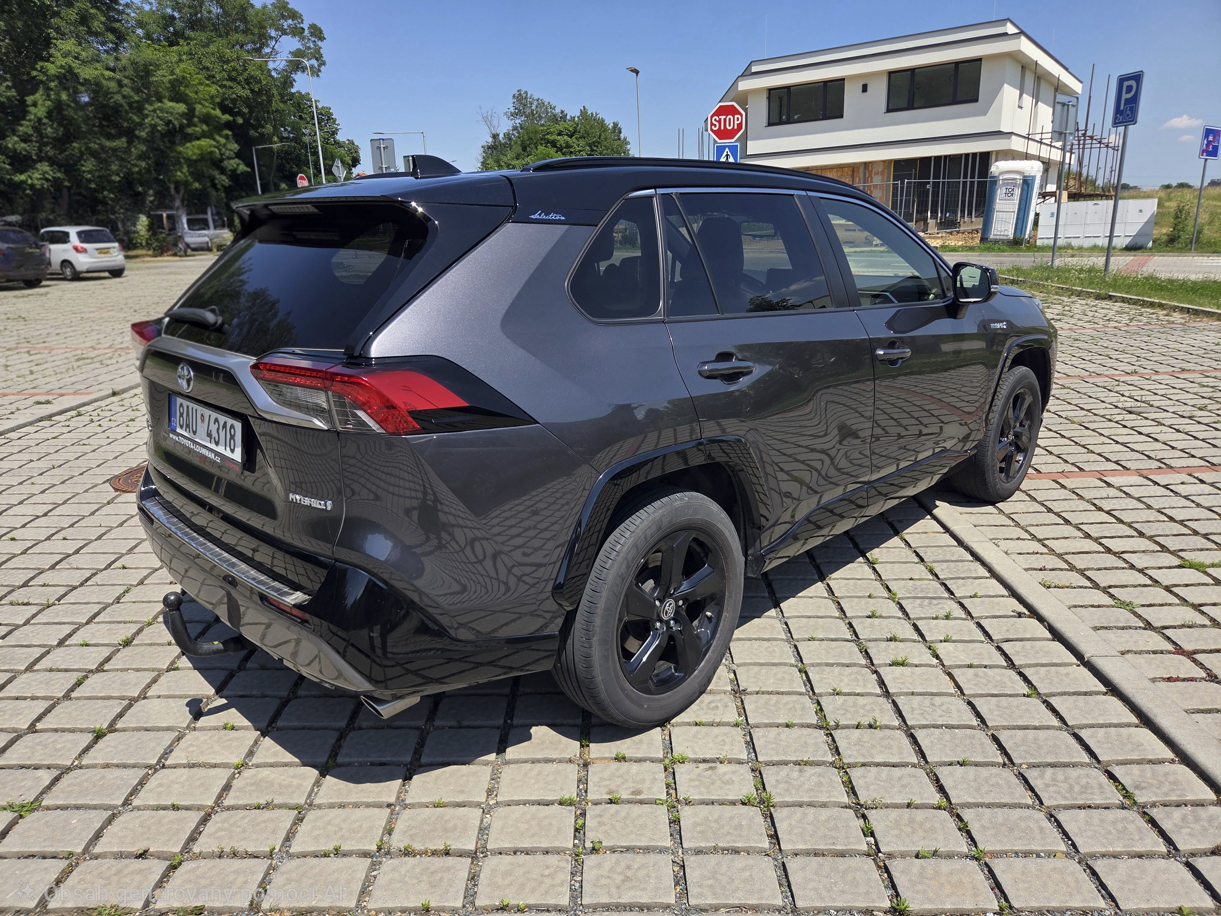 Toyota Rav4, 2.5 Hybrid 4x4 Selection tažné - fotka 6