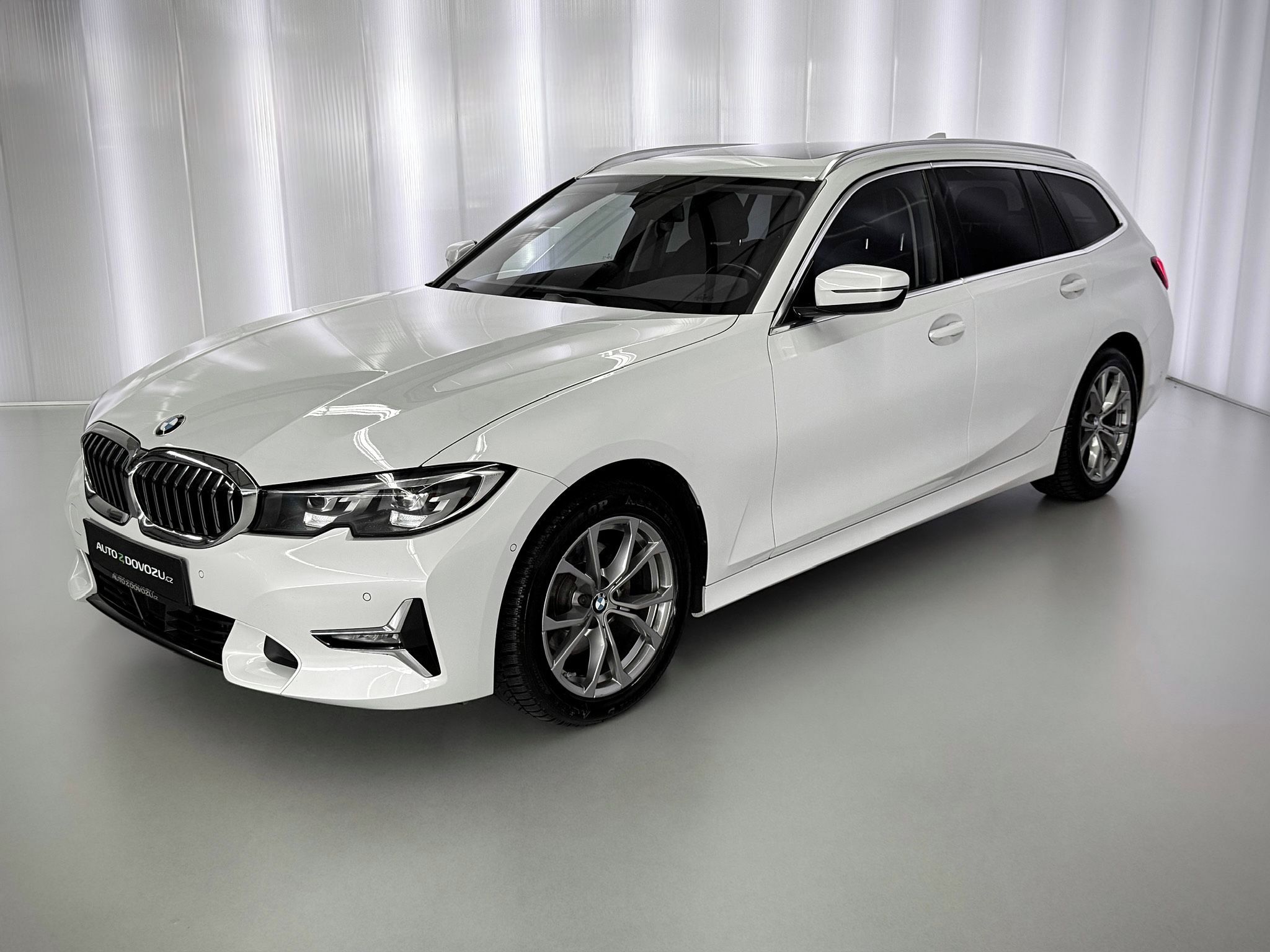 BMW Řada 3, 320d xDrive LUXURY, PANORAMA