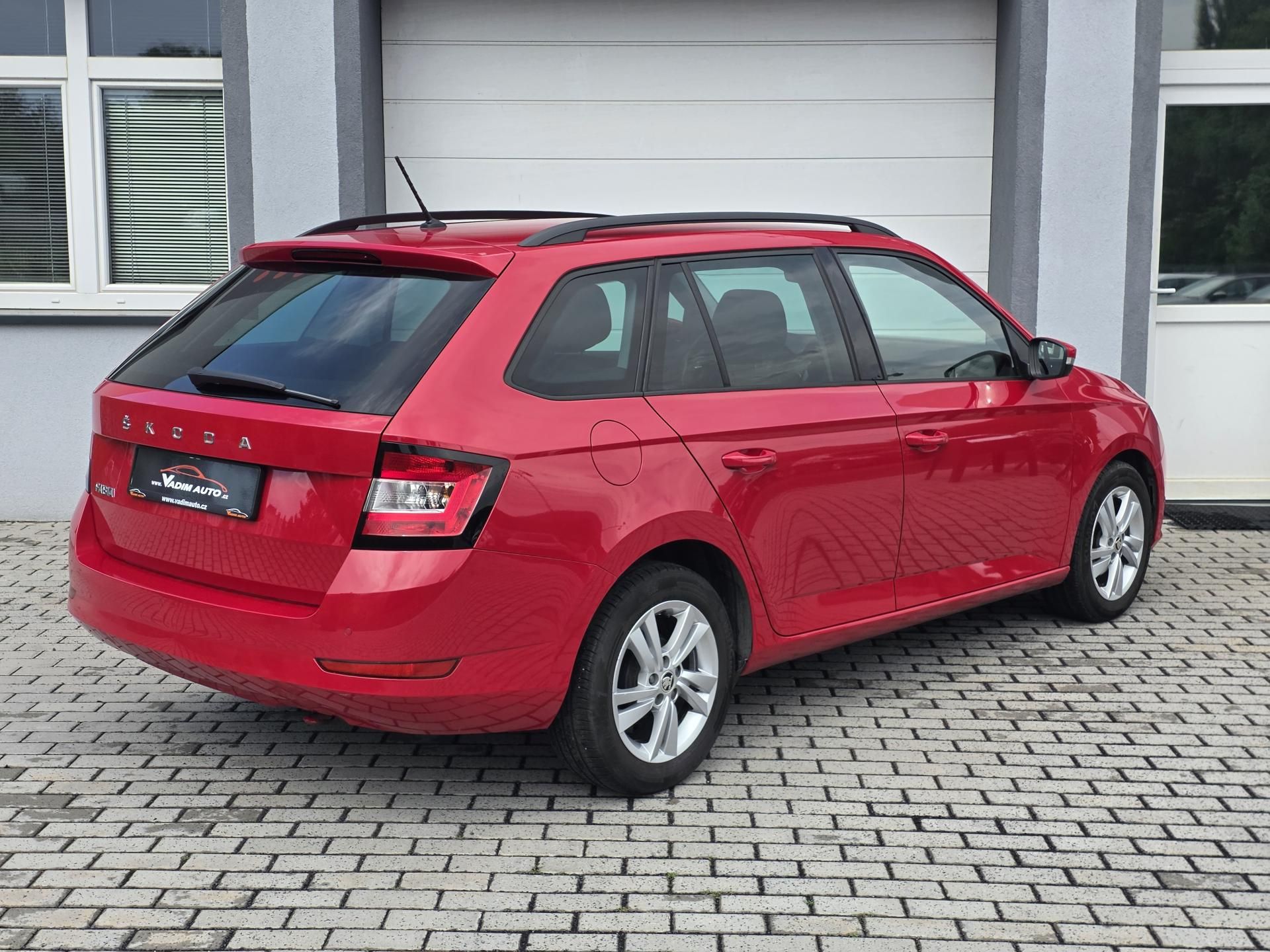 Škoda Fabia, 1.0TSI 70kW STYLE ČR NOVÉ - fotka 3