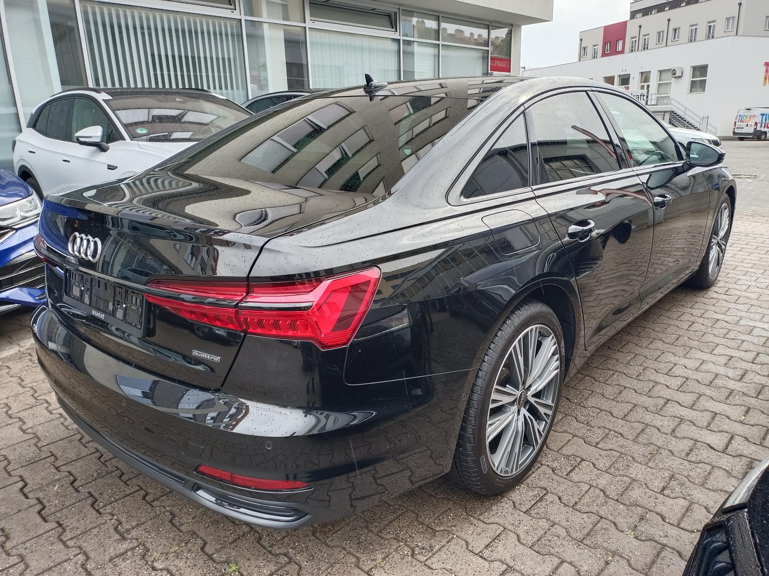 Audi A6, 2.0 TFSI 195kW 4x4 Matrix Led - fotka 6