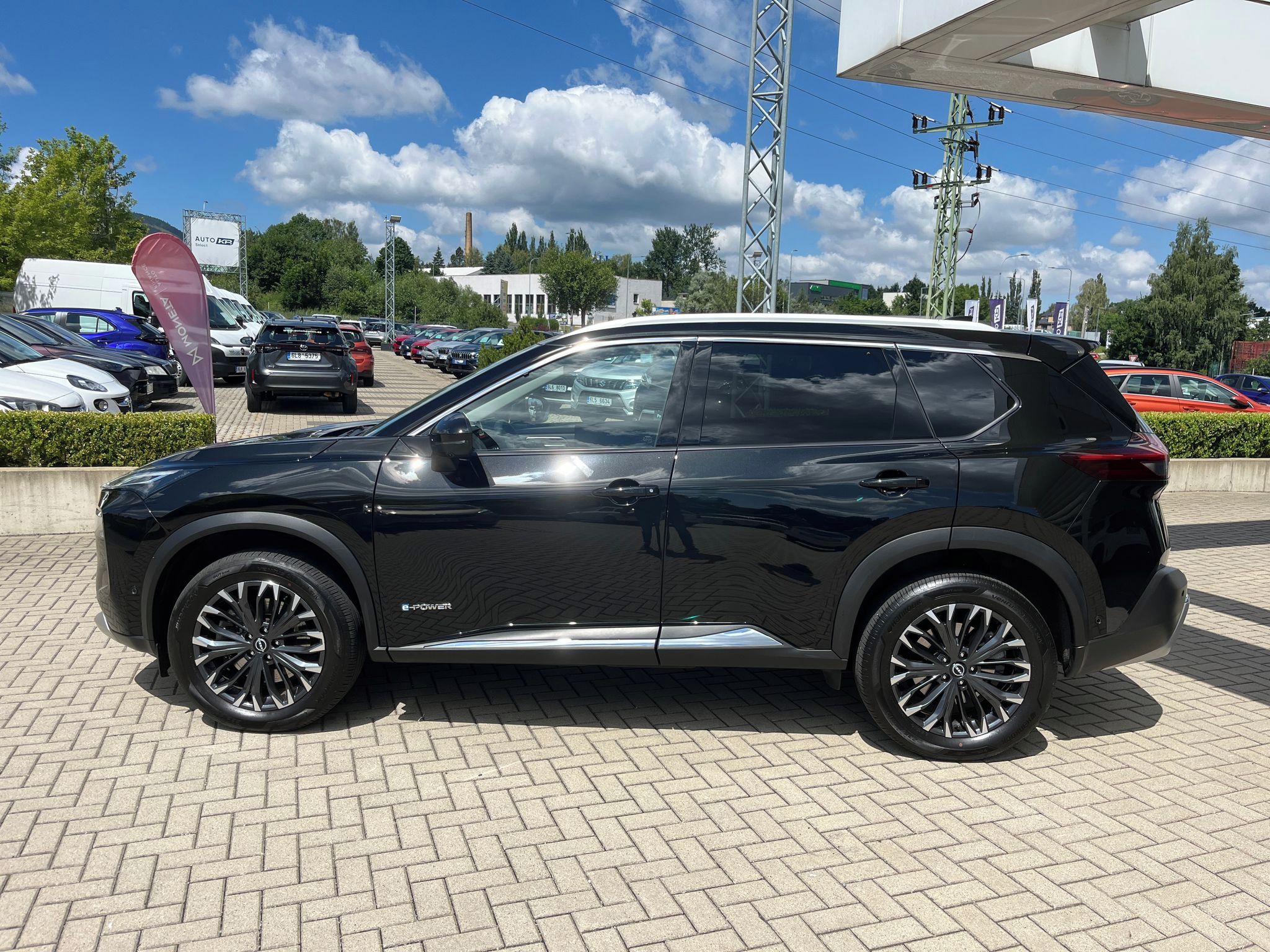 Nissan X-Trail, e-Power 213k e-4orce 4x4 Tekna - fotka 3
