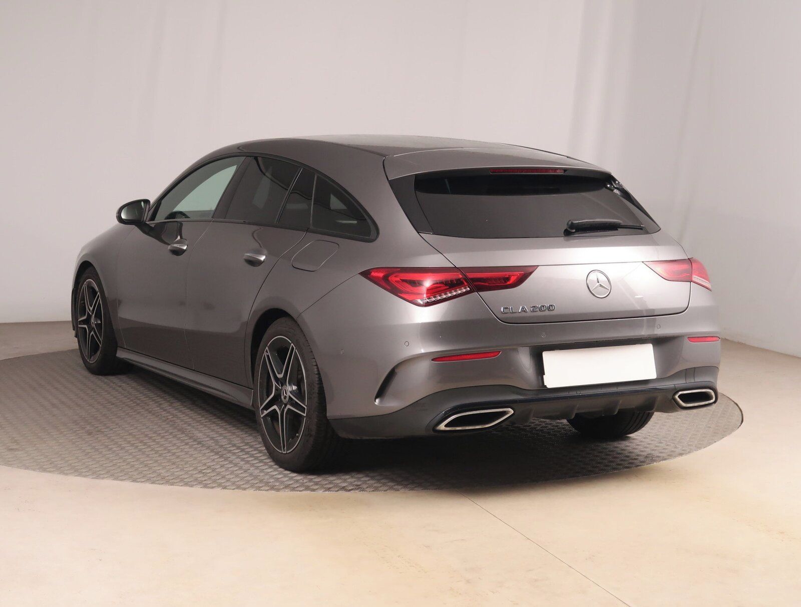 Mercedes-Benz CLA, 200, AMG Paket, Záruka - fotka 4
