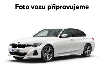 330d 4x4|AdapLED|DPH|výhřevy