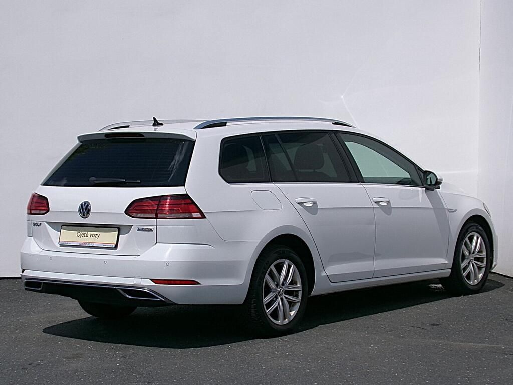 Volkswagen Golf, 1.5 TGI 96 kW - fotka 2