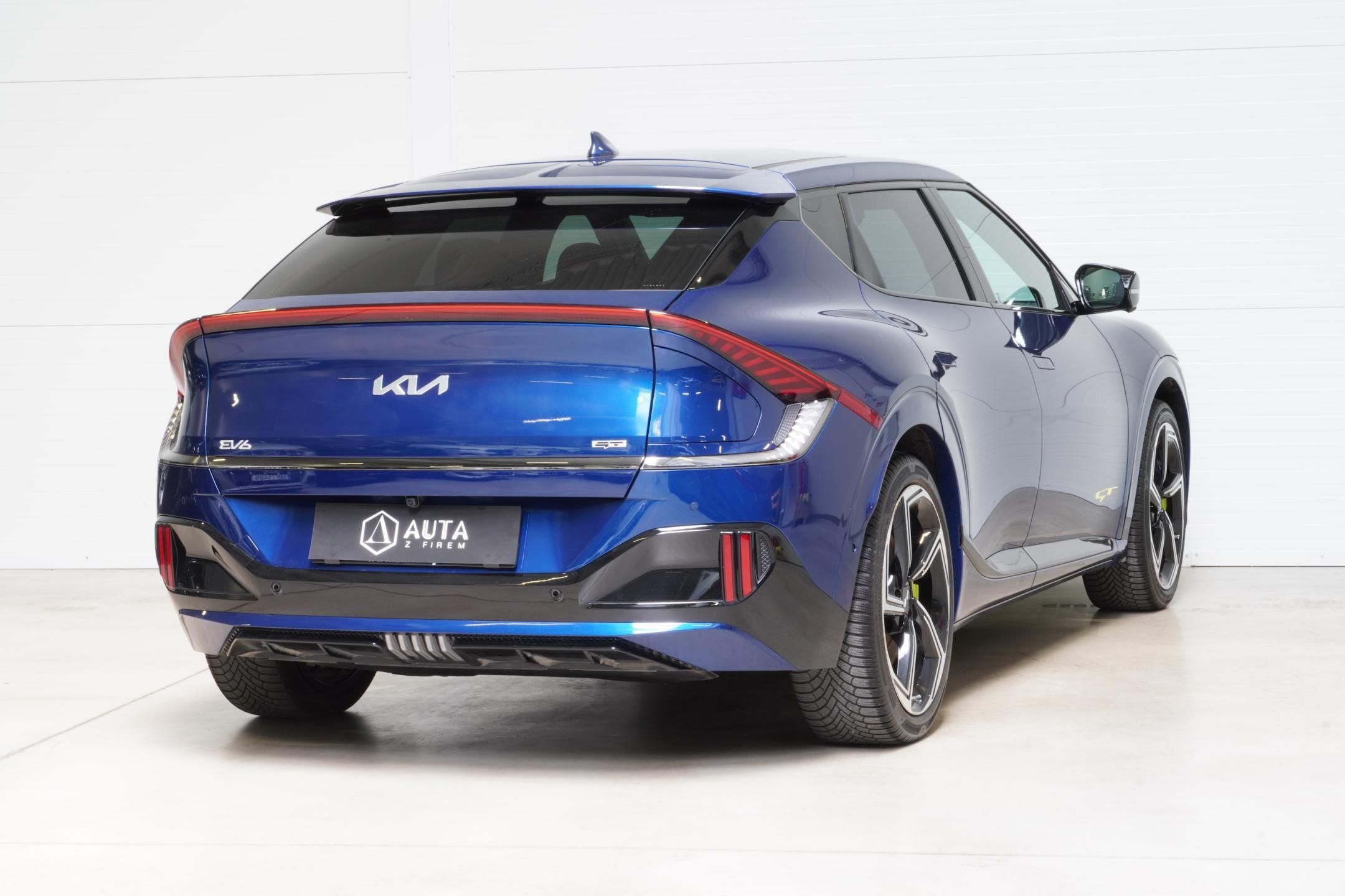Kia EV6, EV6 77,4 kWh 4x4 GT 430 kW - fotka 6