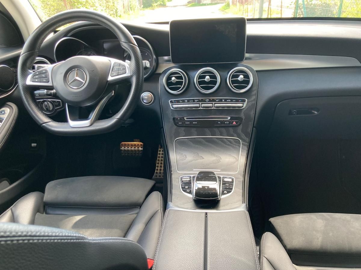 Mercedes-Benz GLC, 250d 4M coupé AMG - fotka 5