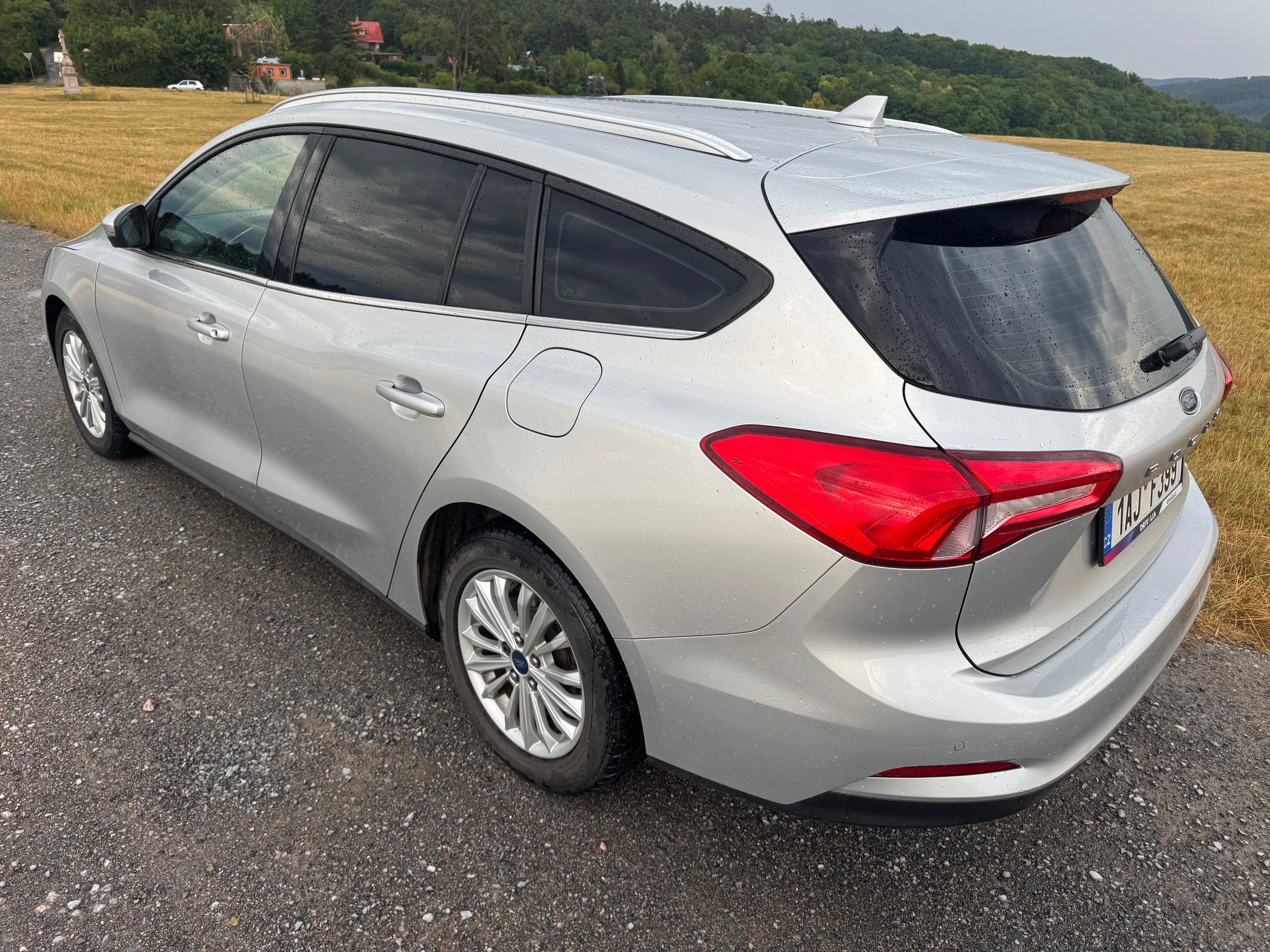 Ford Focus, 1.5 ECOBLUE TITANIUM NAVI ČR - fotka 4