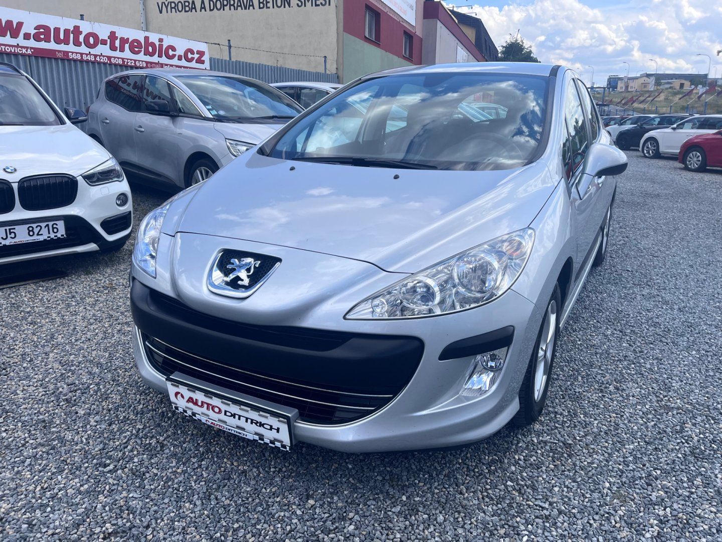 Peugeot 308, 1.4i - fotka 2