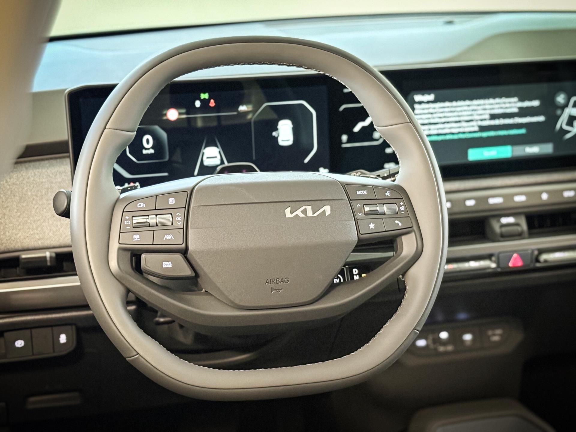 Kia EV3, EARTH 4×2 81,4KWH+ADAS - fotka 4