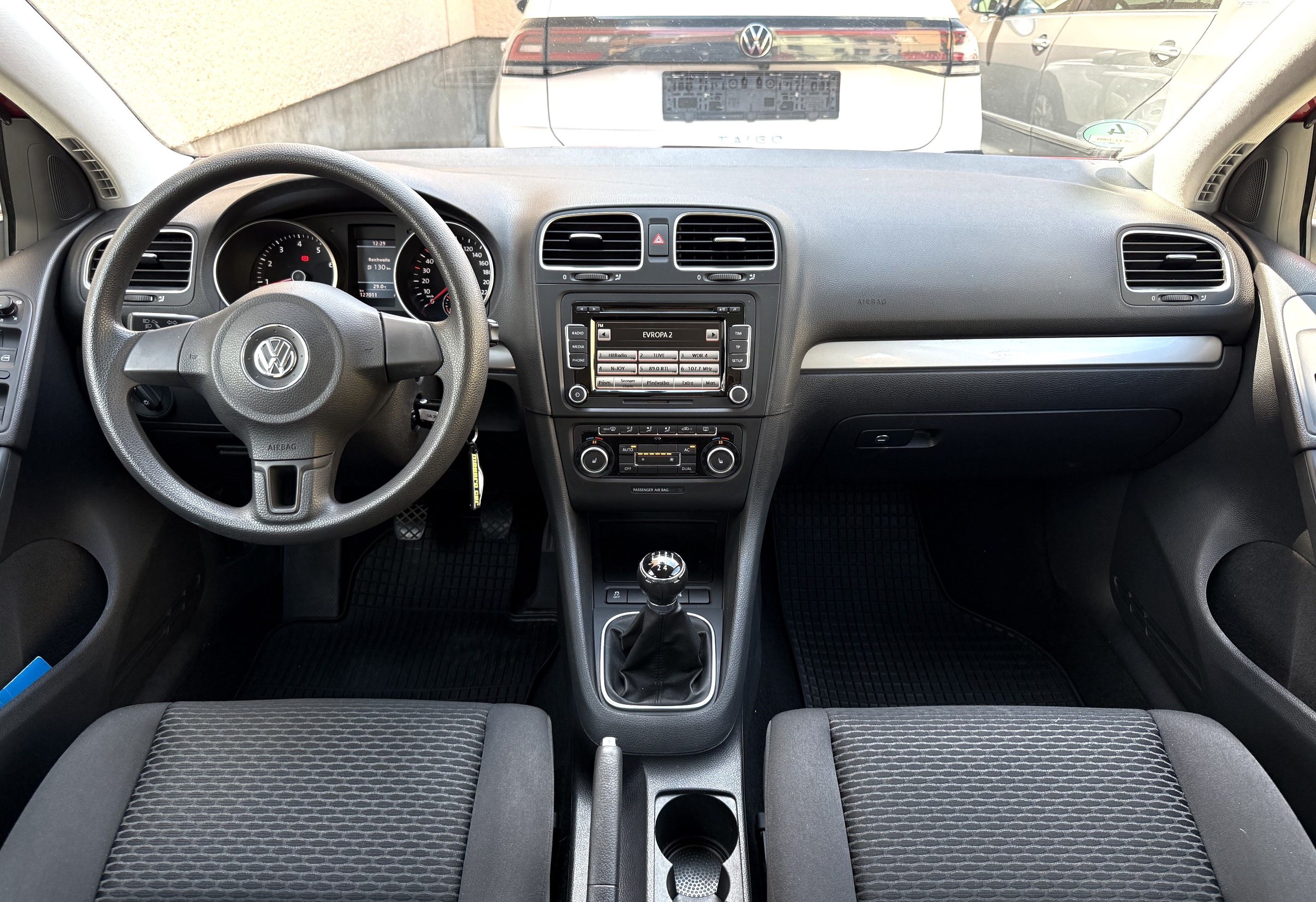 Volkswagen Golf, Golf VI 1.4MPI,59kw,2011 - fotka 6
