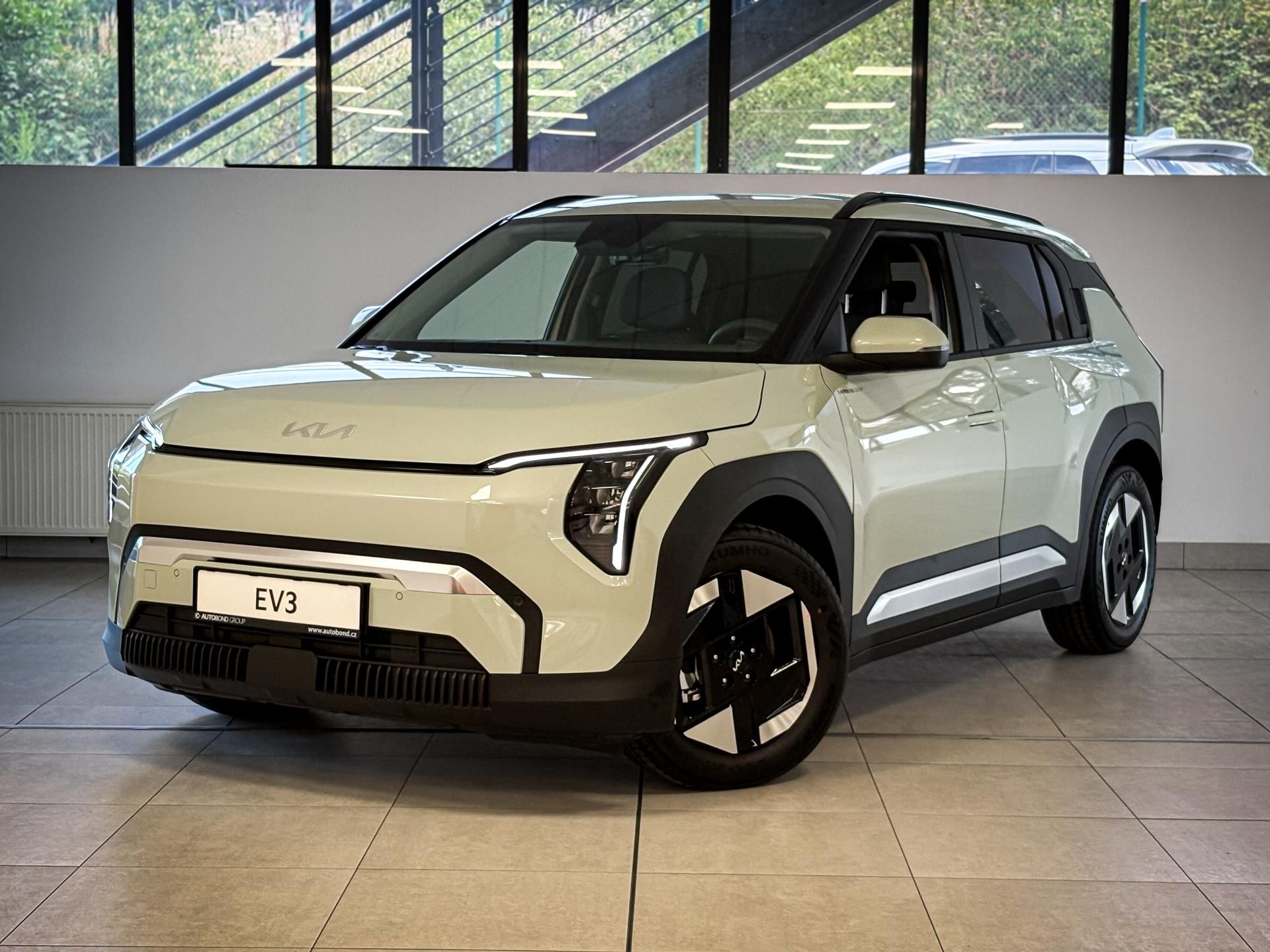 Kia EV3, EARTH 4×2 81,4KWH+ADAS