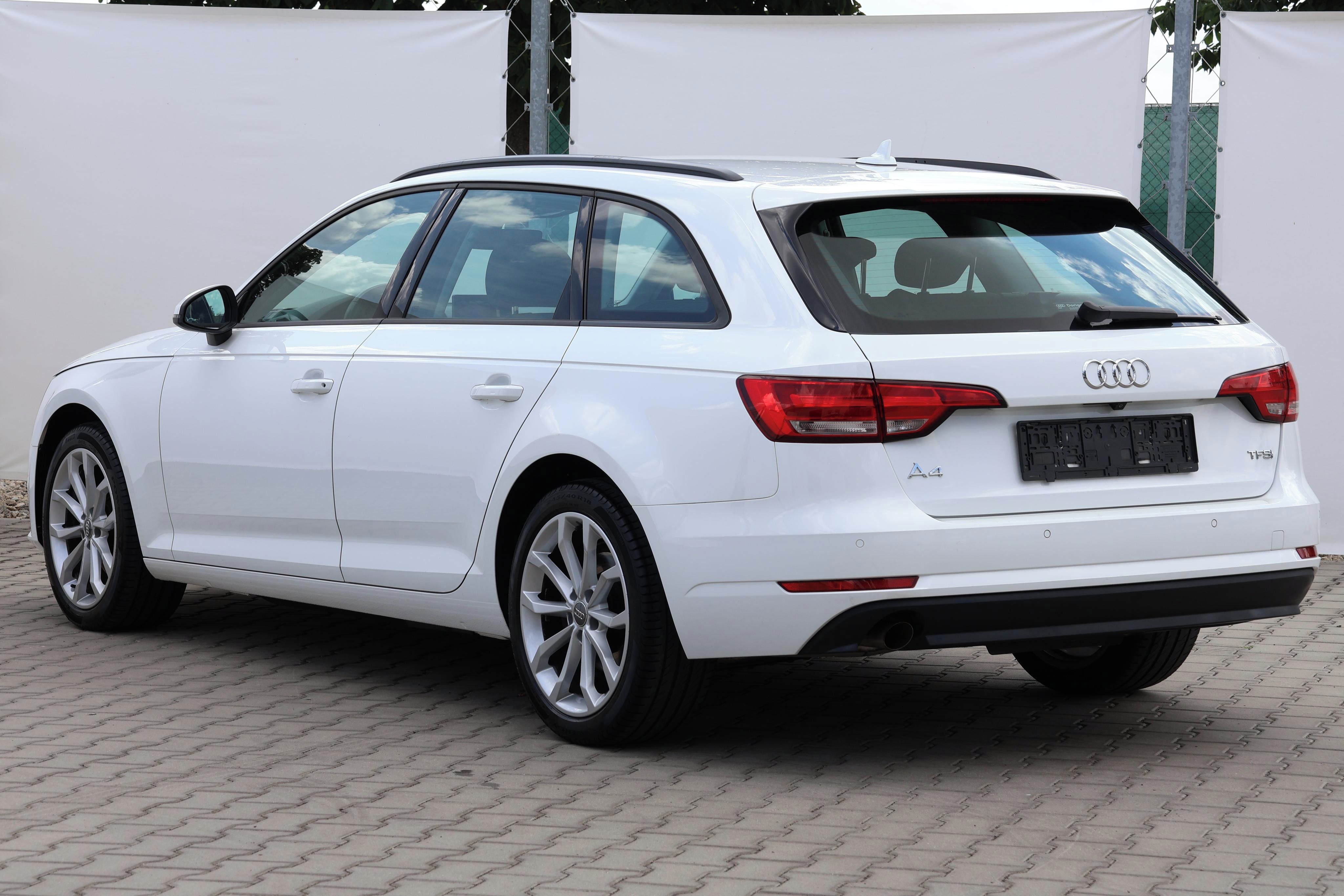 Audi A4, 1.4TFSI 110kW 134.000km ACC - fotka 4