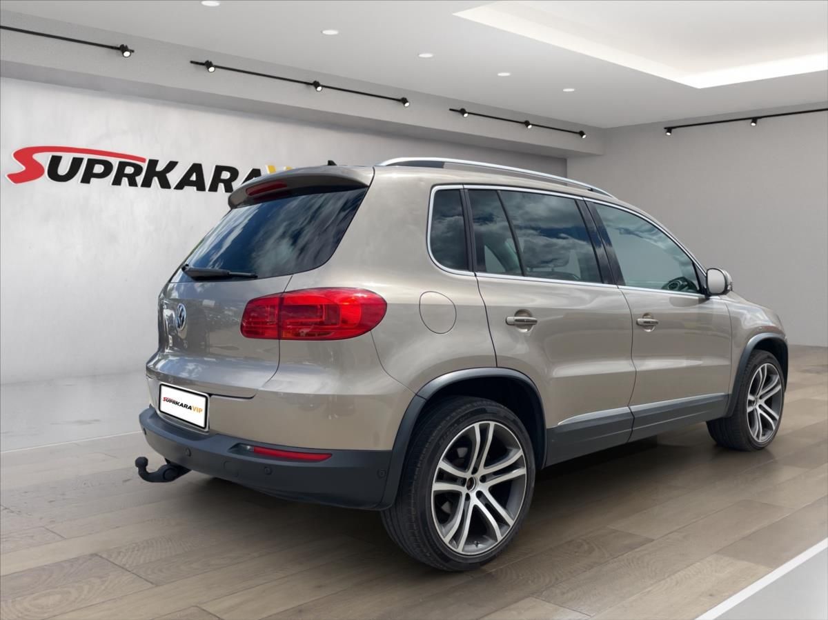 Volkswagen Tiguan, 4x4 2,0 TSi DSG Xenon*Kůže*DCC - fotka 5