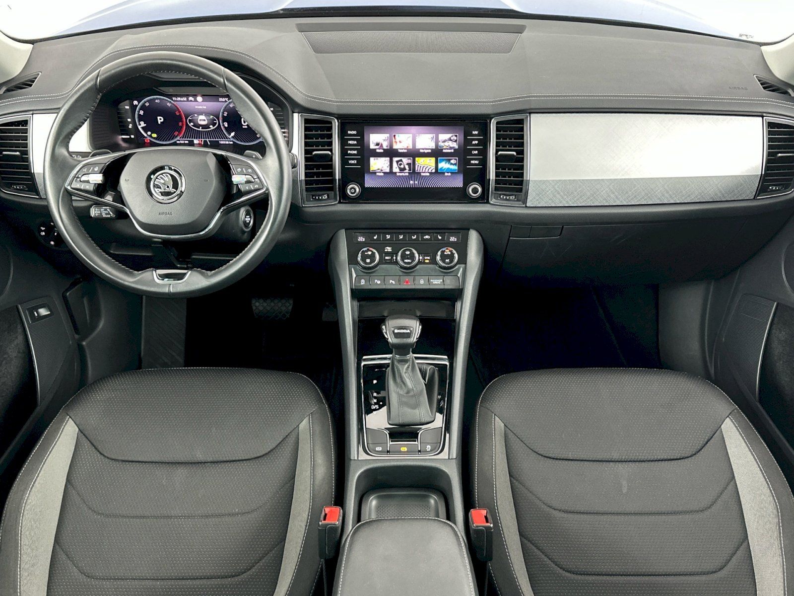 Škoda Kodiaq, DSG 2.0TDI 110kW Ambition Tour - fotka 5
