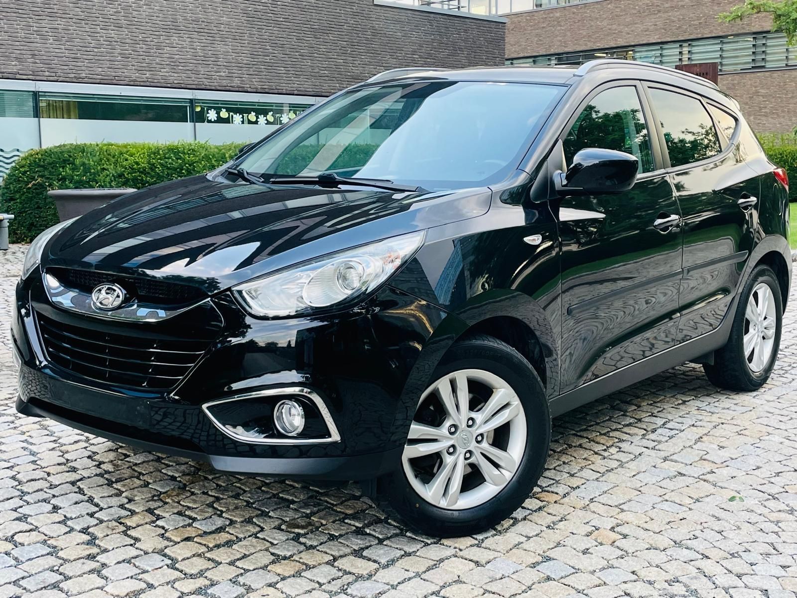 Hyundai ix35, 2.0i MANUÁL VÝHŘEV TAŽNÉ - fotka 2