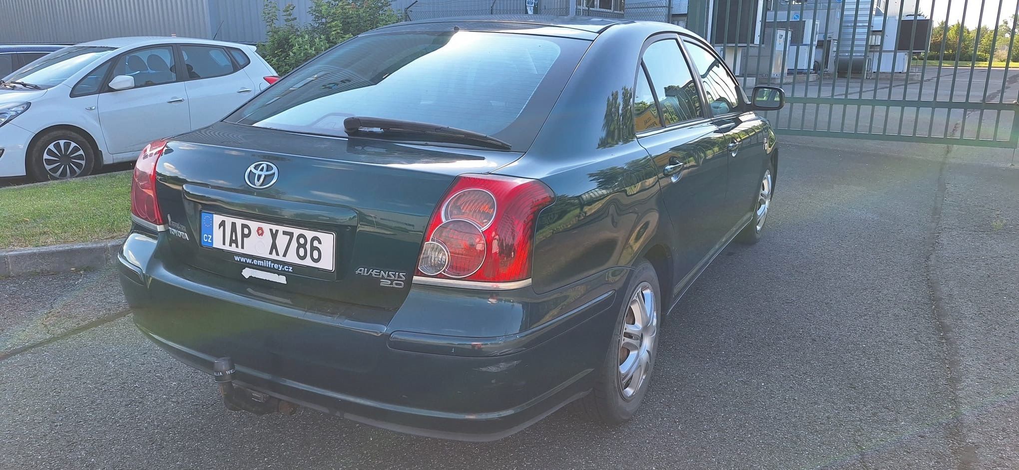 Toyota Avensis - fotka 4
