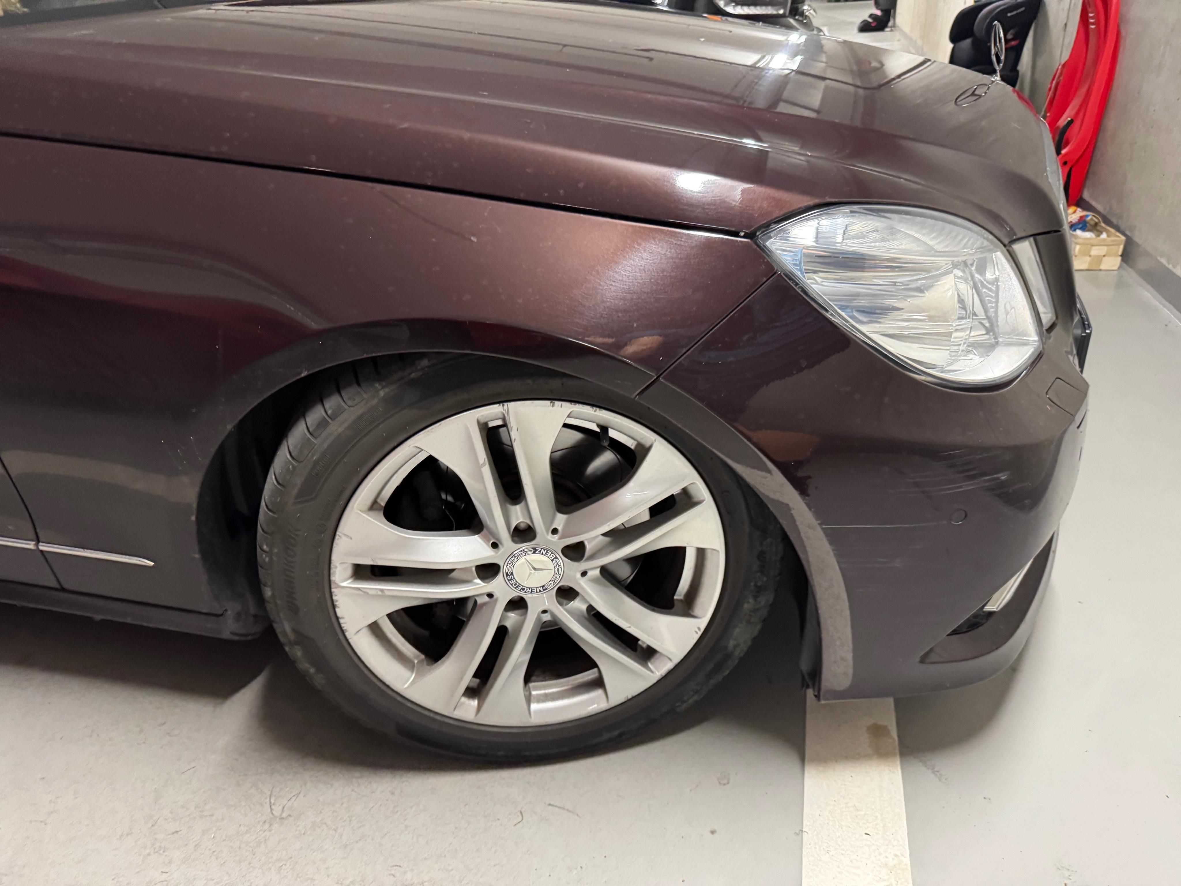 Mercedes-Benz Třídy E, Mercedes E350 benzin 4x4 - fotka 3