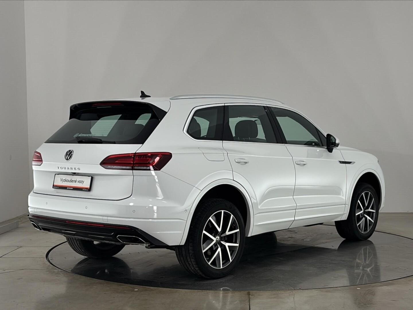 Volkswagen Touareg, 3.0 TDI / 210 kW R-Line - fotka 2