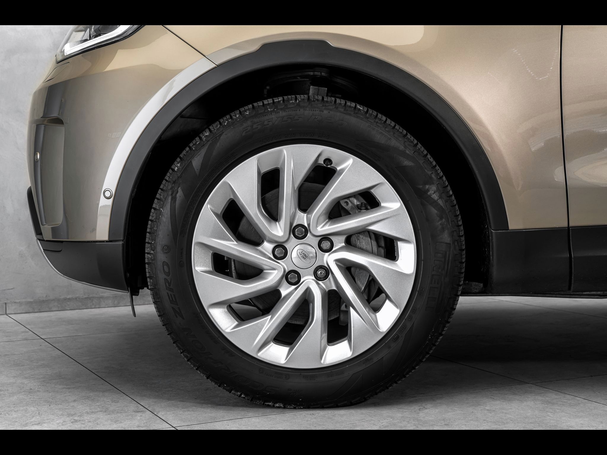 Land Rover Discovery, CZ, 1.majitel, top stav - fotka 2