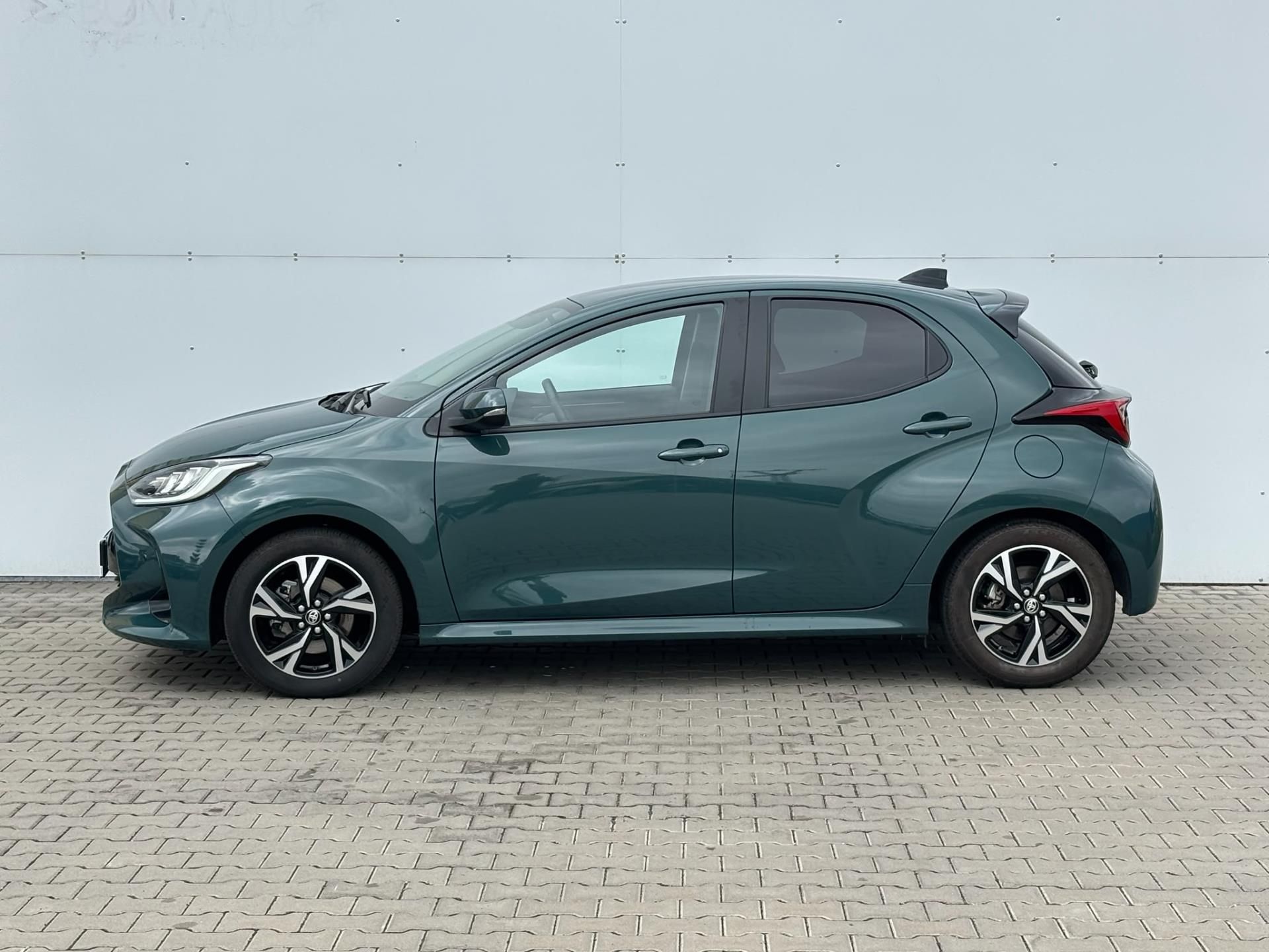 Toyota Yaris, 1.5 HSD e-CVT Style - fotka 3