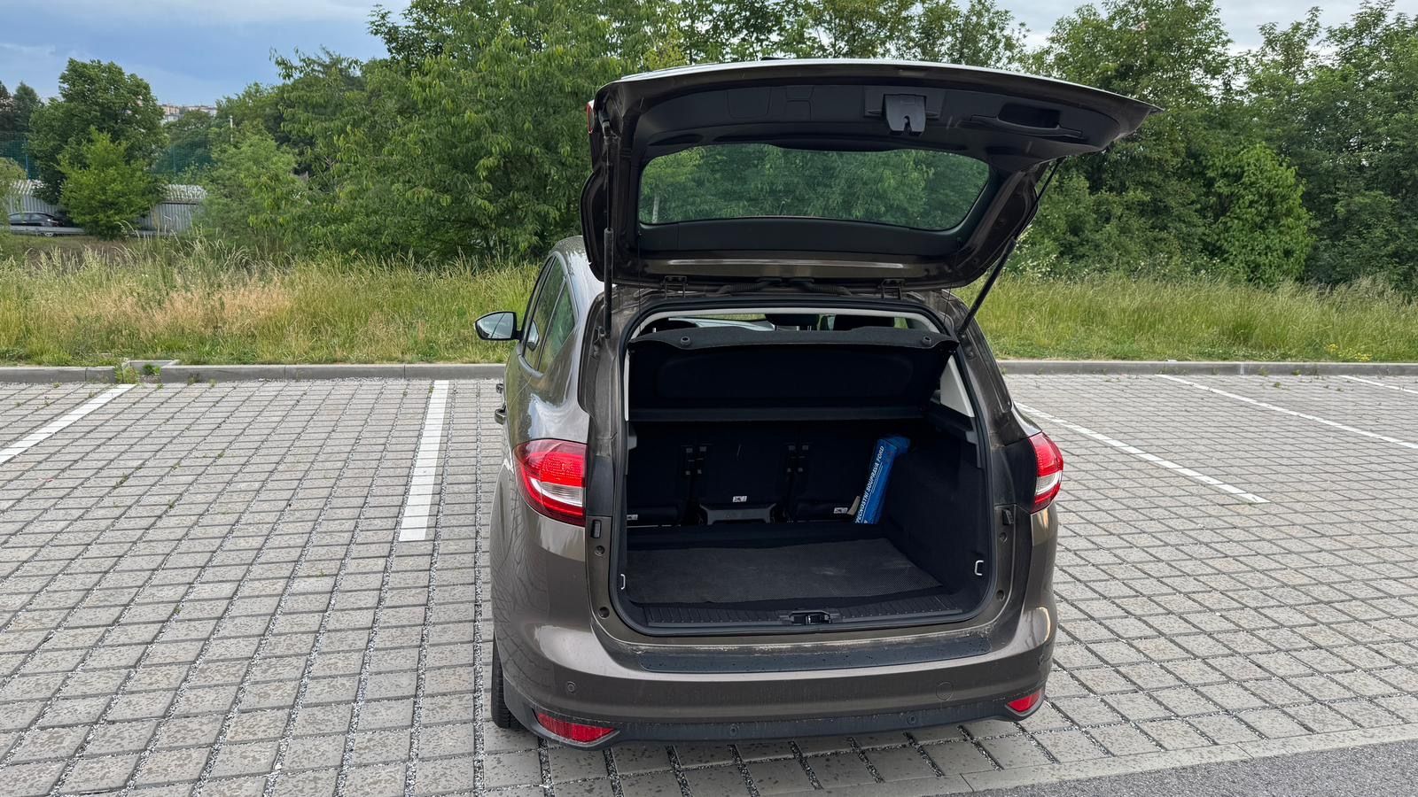 Ford C-MAX, 1.0 EcoBoost 74 kW, 60.000km - fotka 3