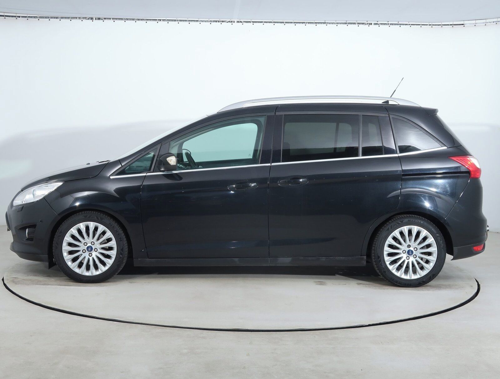 Ford Grand C-MAX, 1.6 EcoBoost, Navi - fotka 3