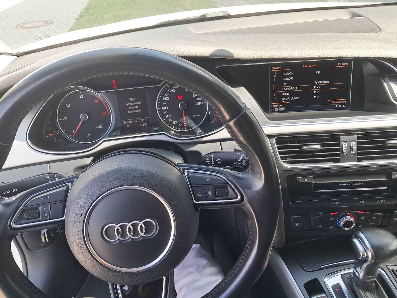 Audi A4 allroad, 2.0 TDI, 4X4, Automat - fotka 3