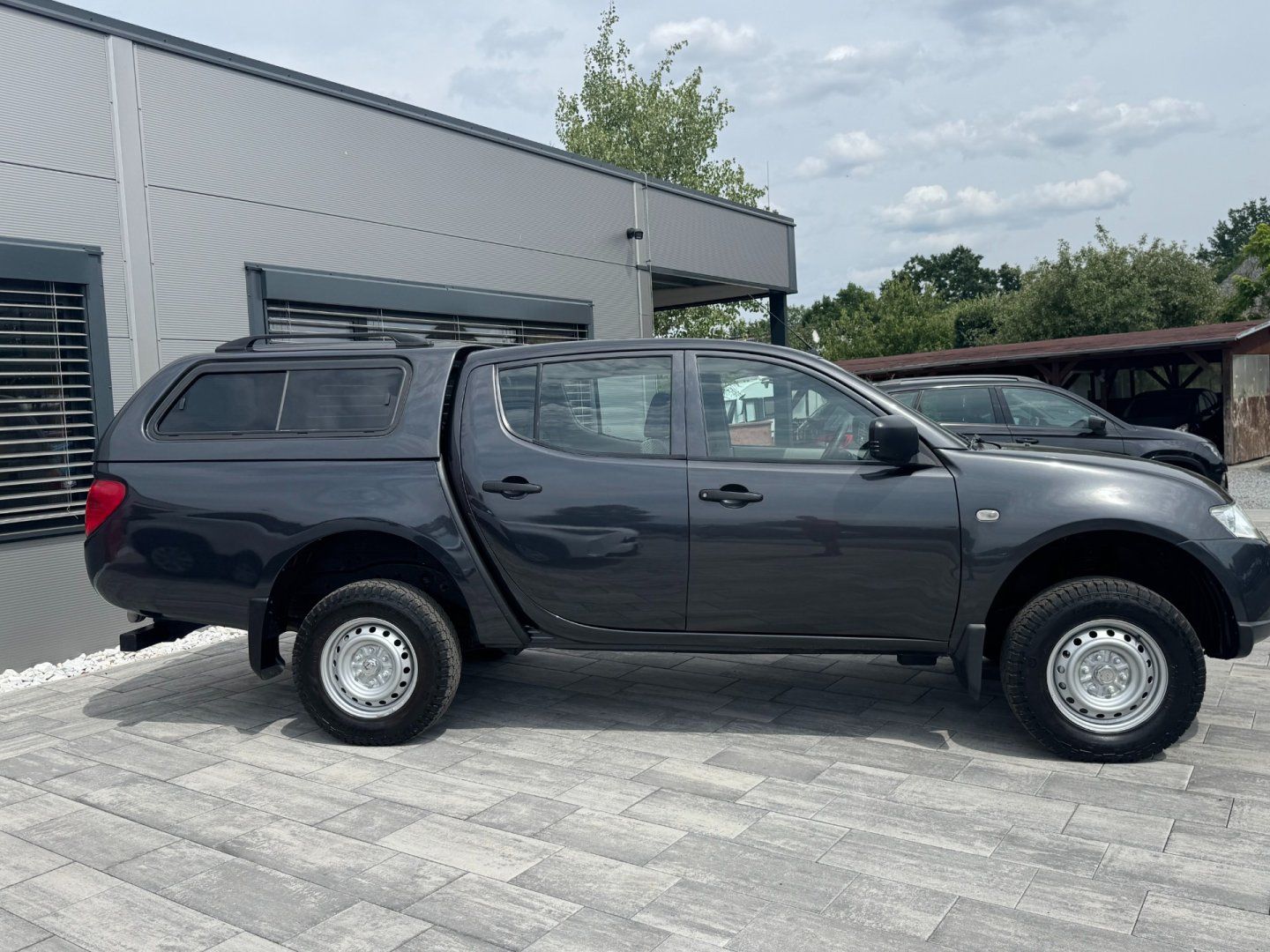 Mitsubishi L200, 2.5 DI-D 100KW 4WD HARDTOP - fotka 4