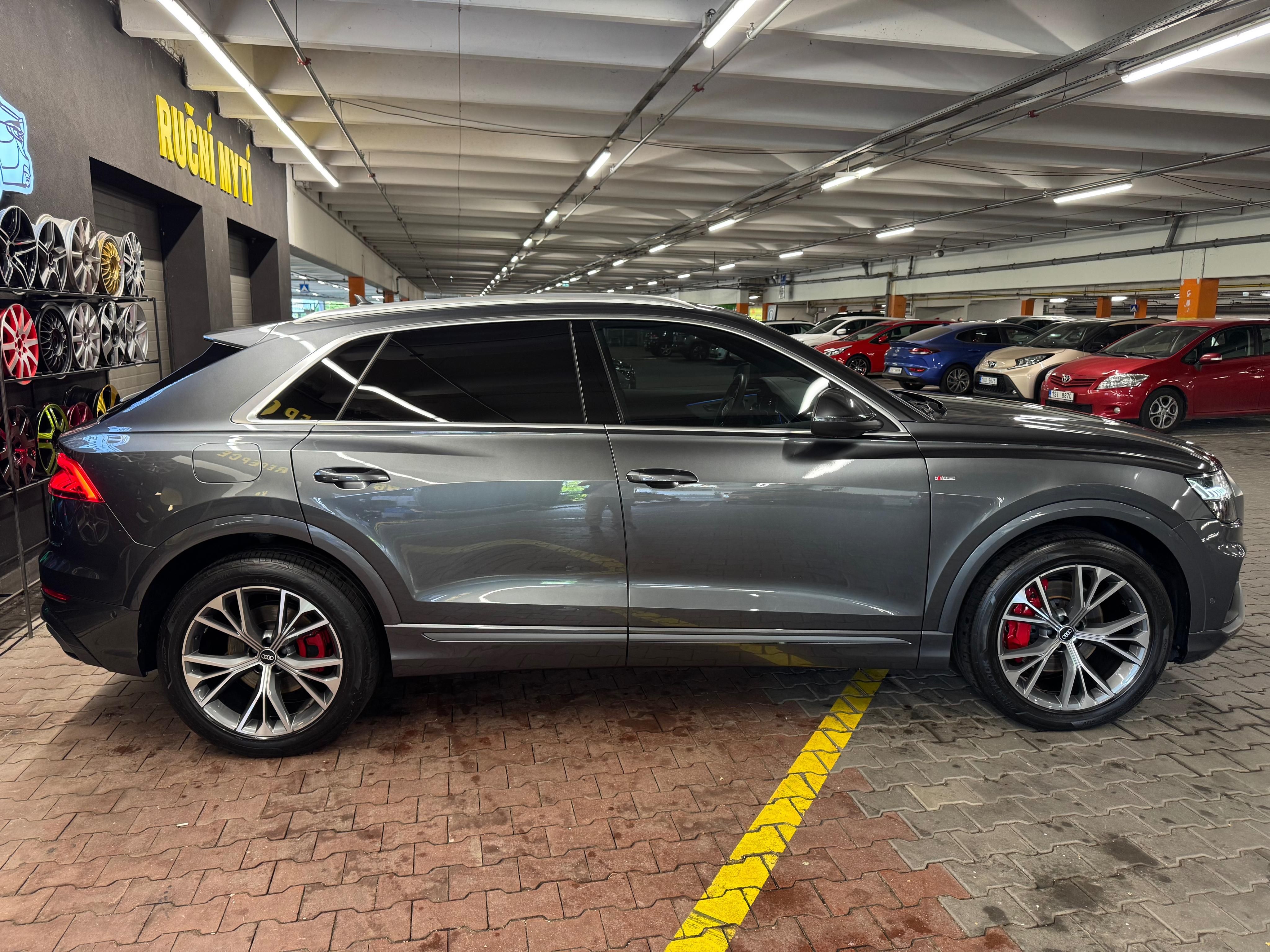 Audi Q8, 50 TDI S-Line ČR DPH Záruka - fotka 4