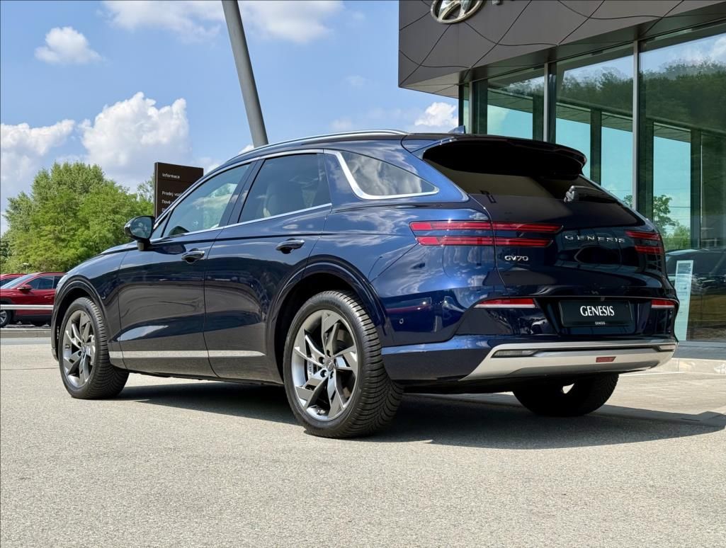 Genesis GV70, AWD  Electrified Sport - fotka 2