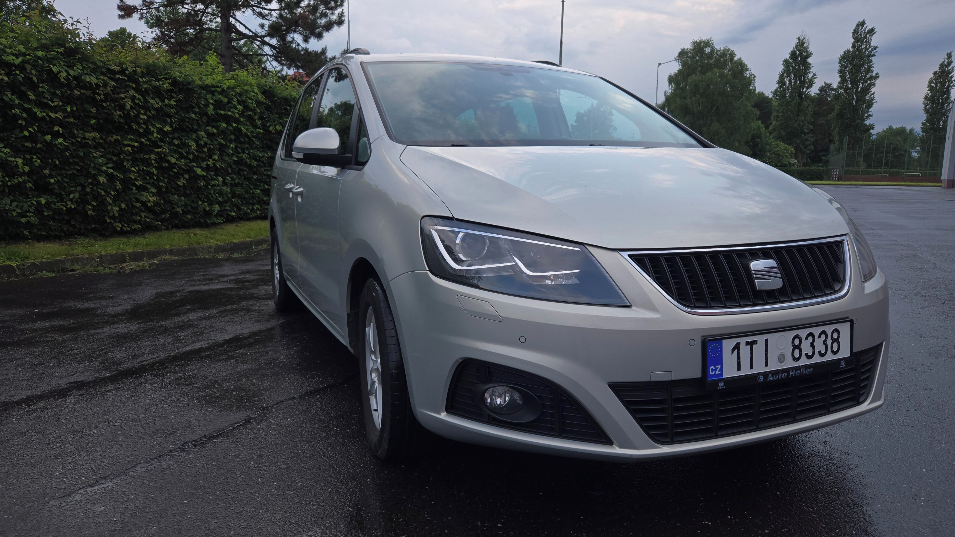 Seat Alhambra, Seat Alhambra 2,0TDI DSG 7míst - fotka 2