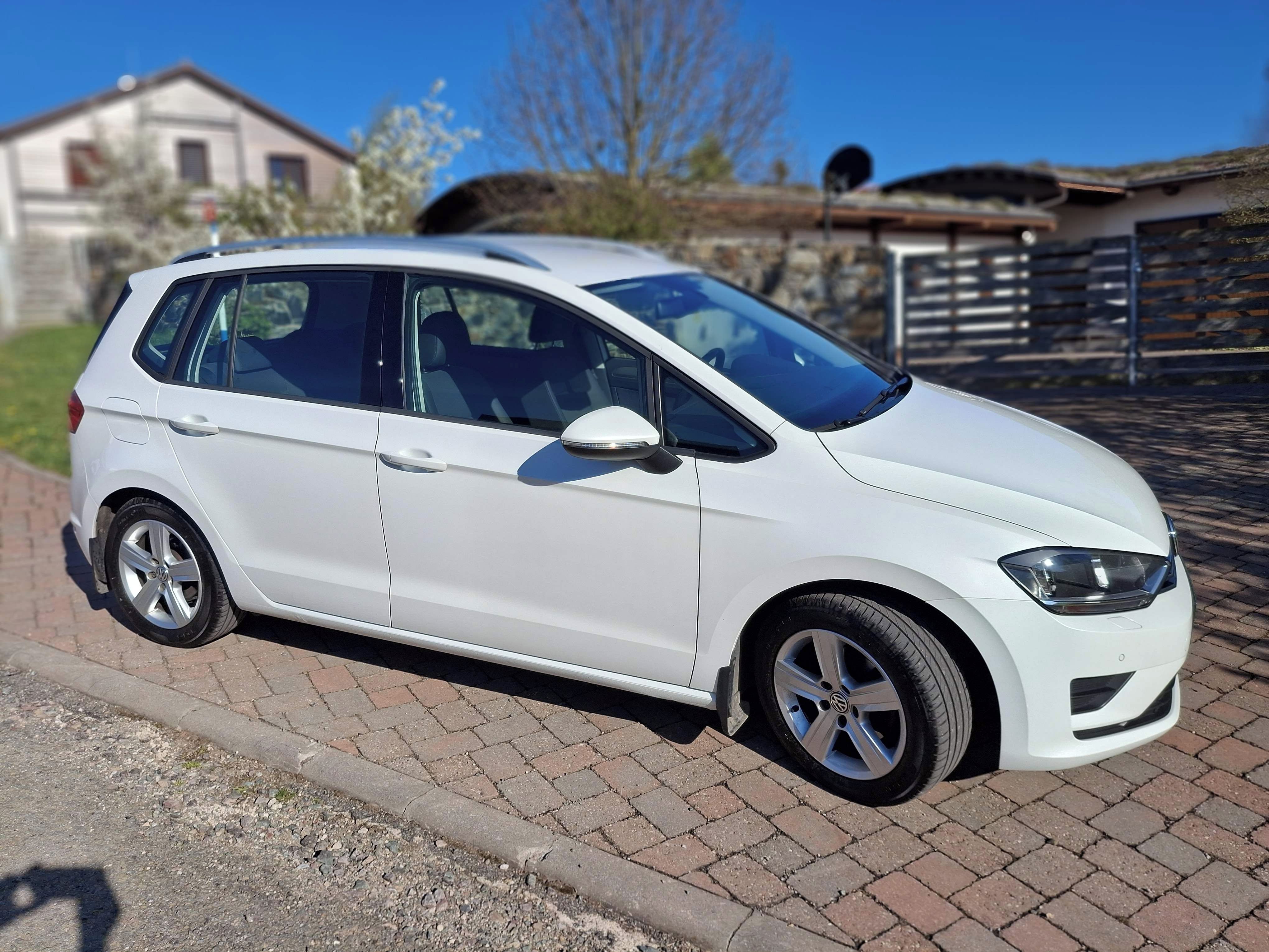 Volkswagen Golf Sportsvan - fotka 3