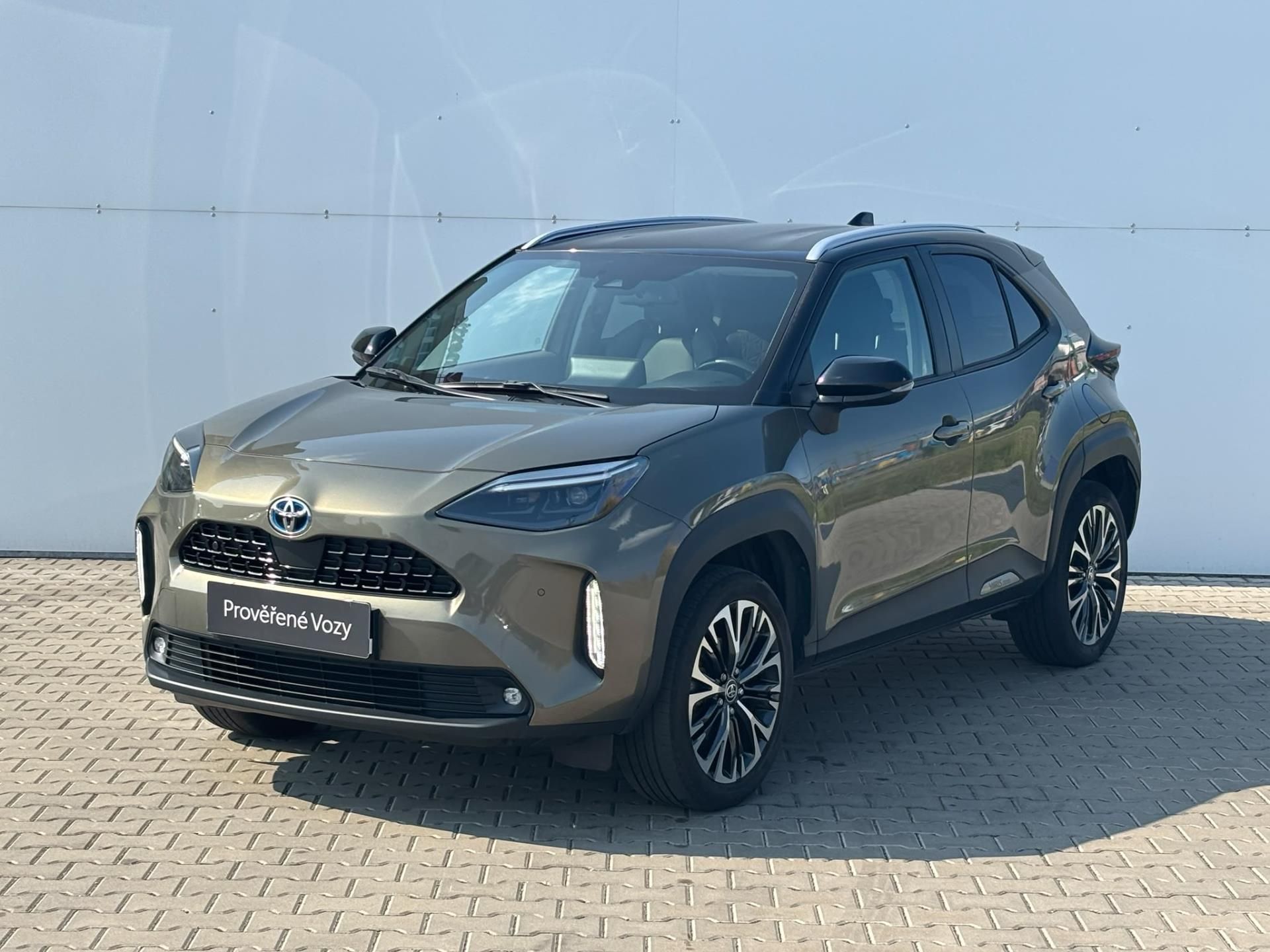 Toyota Yaris Cross, 1.5 HSD e-CVT Executive AWD