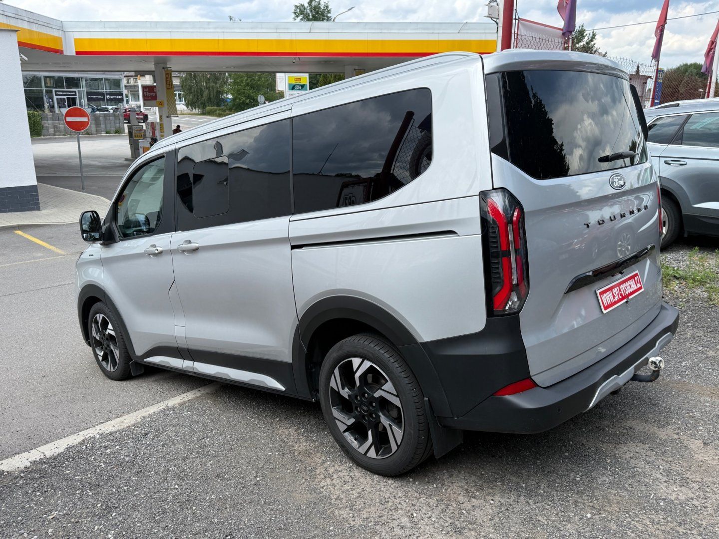 Ford Tourneo Custom, 2.0 EB Active AWD - fotka 6