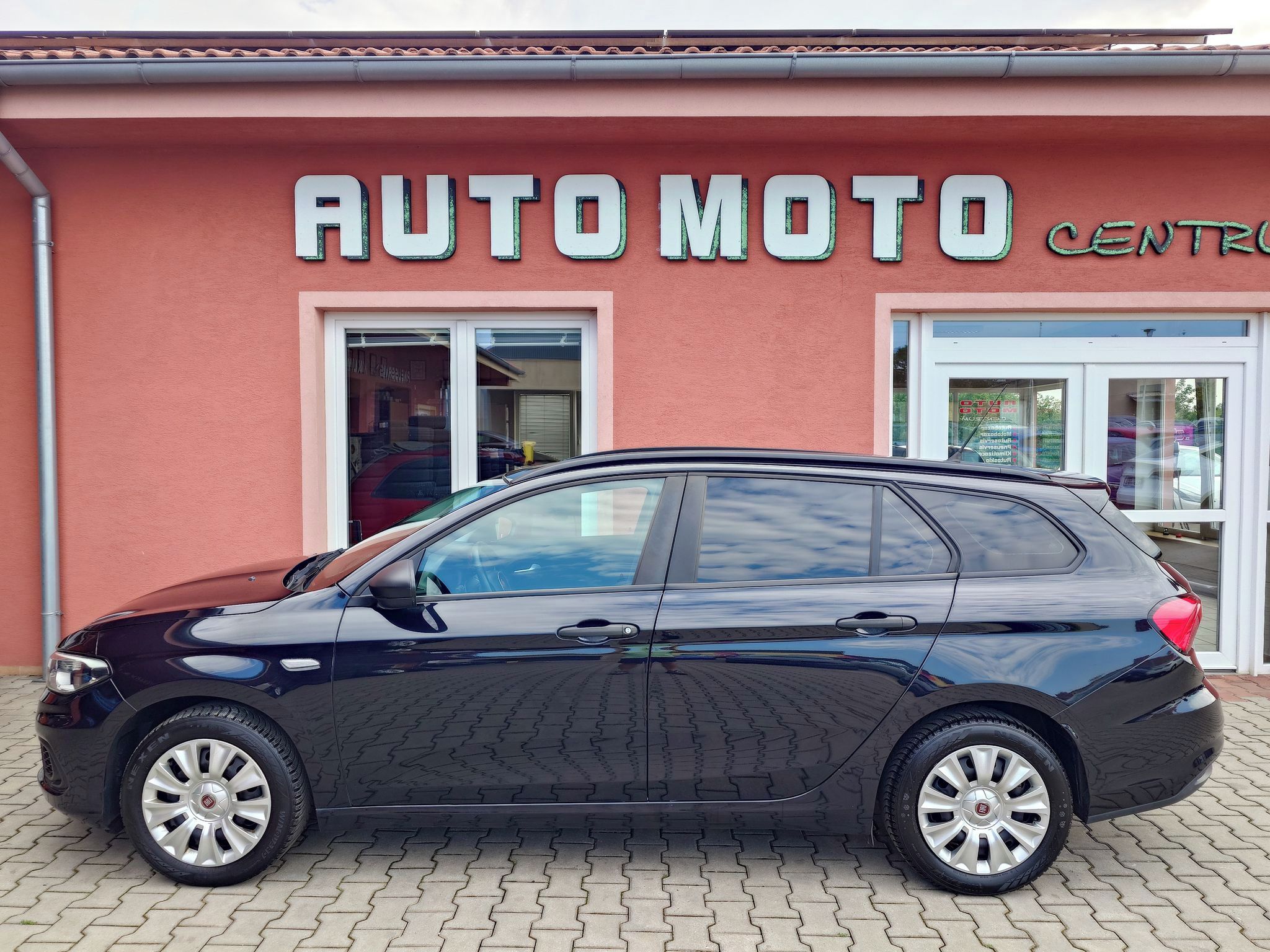 Fiat Tipo, 1.4 Fire 70 kW - POP - fotka 3