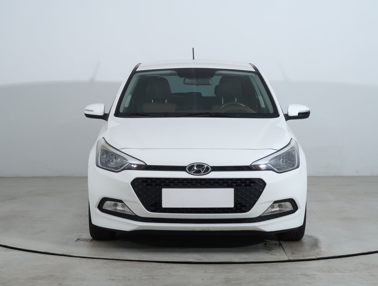 Hyundai i20, 1.2, LPG, Klima - fotka 2